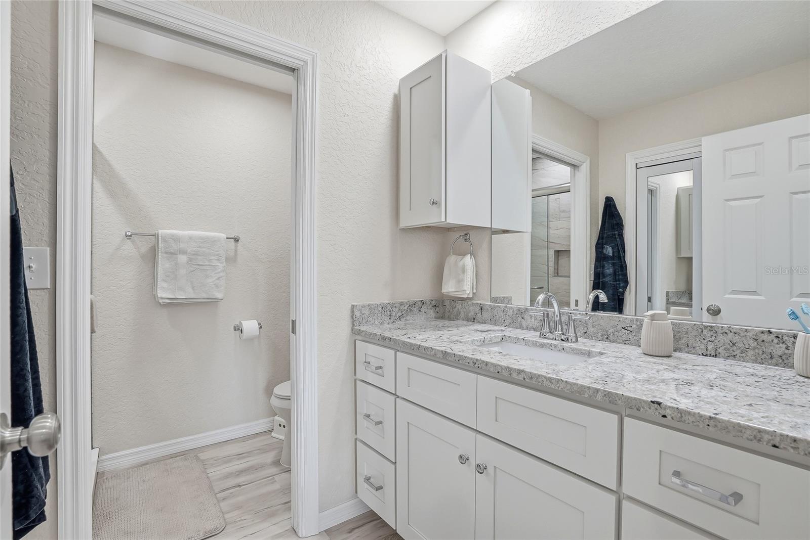 3332 Gulf Winds Cir Property Photo 6