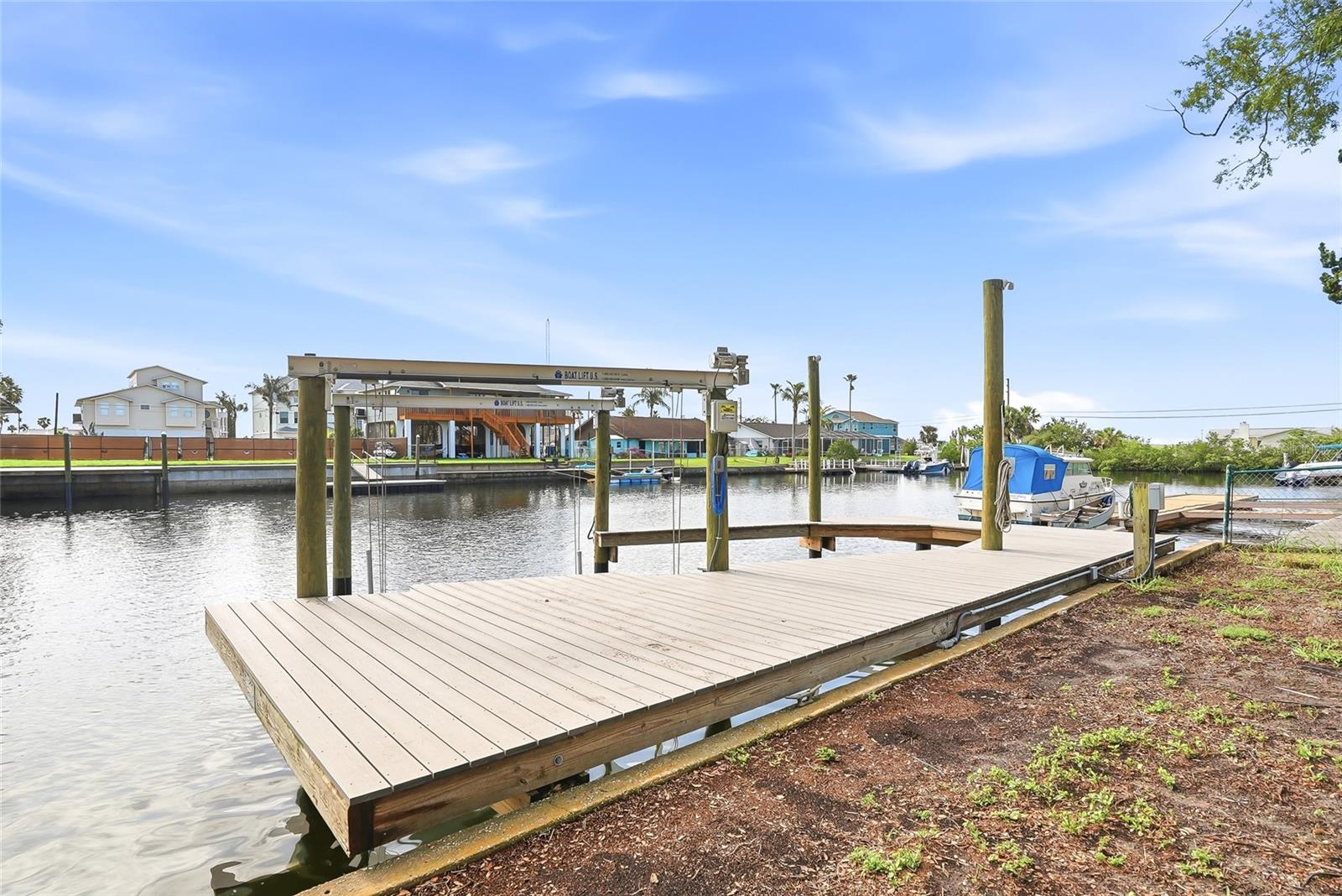 3332 Gulf Winds Cir Property Photo 14
