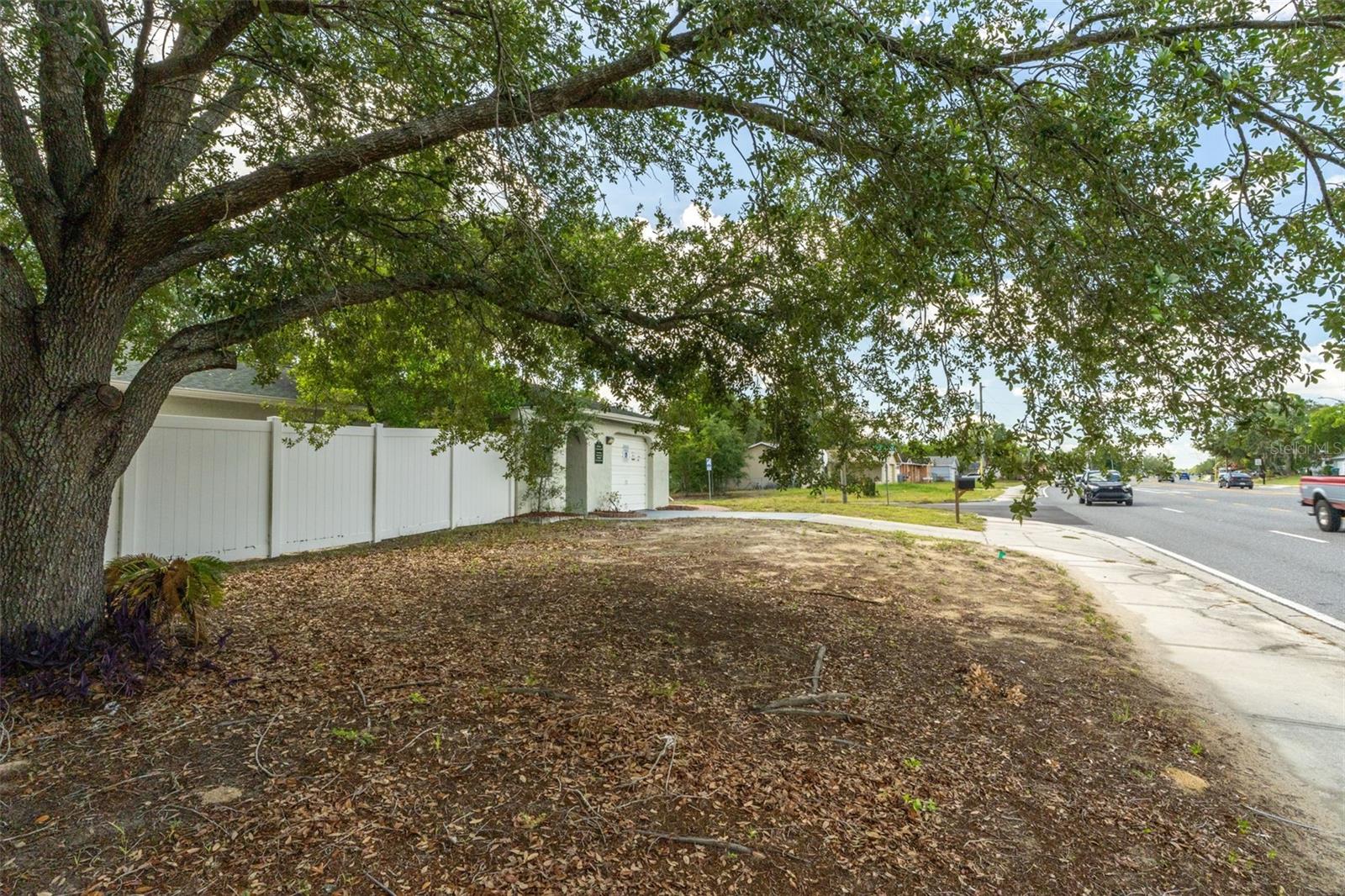 1492 Mariner Blvd Property Photo 14