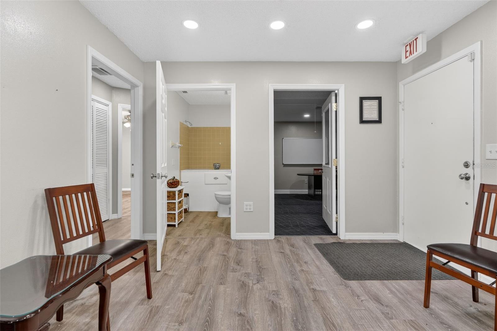 1492 Mariner Blvd Property Photo 26