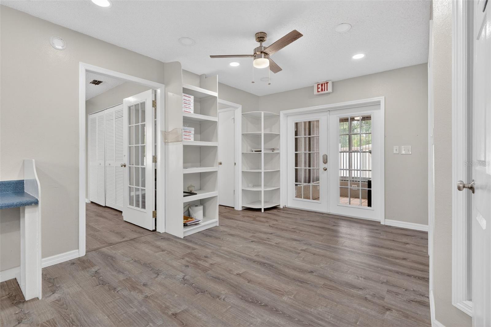 1492 Mariner Blvd Property Photo 30
