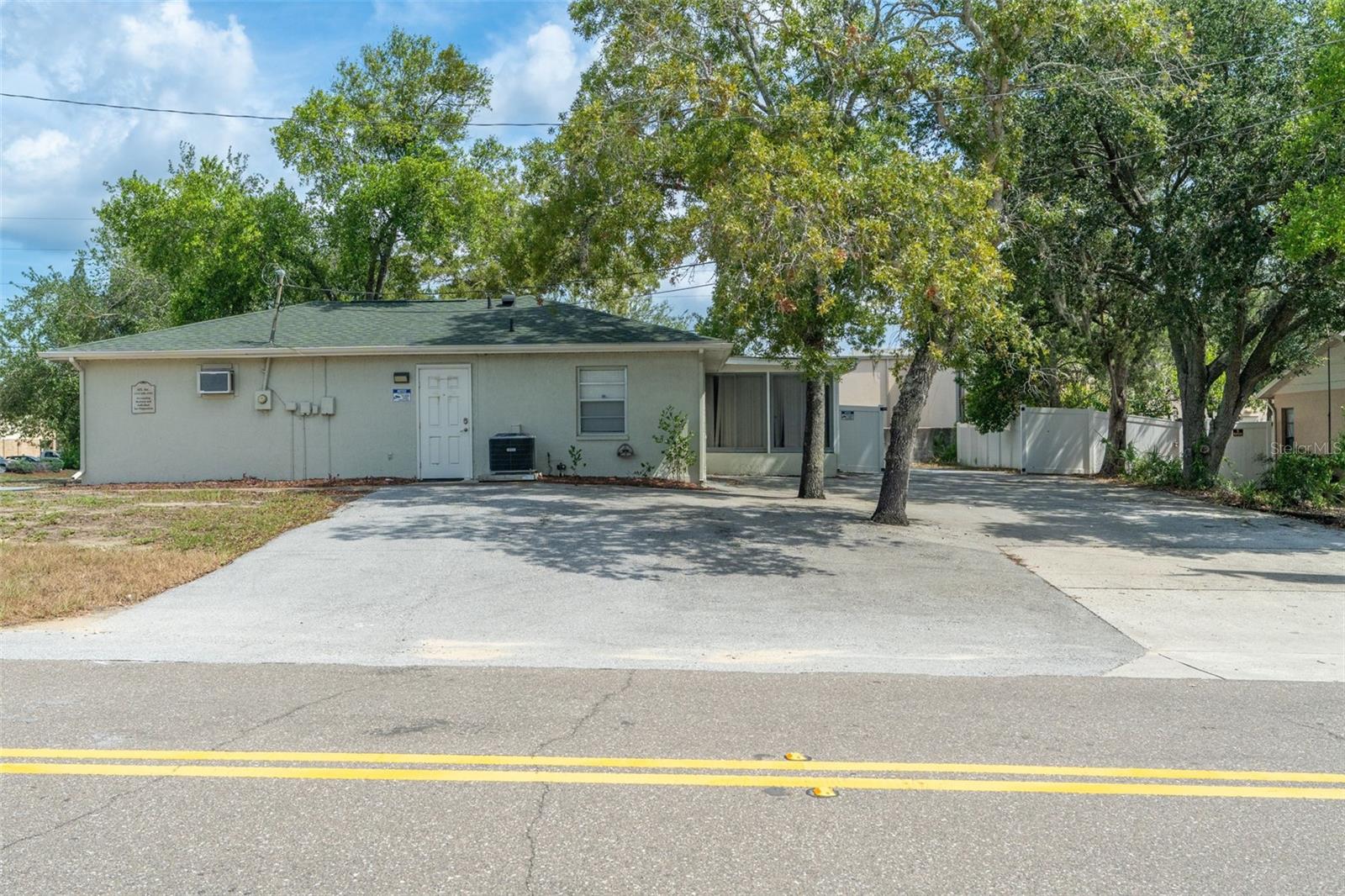 1492 Mariner Blvd Property Photo 50