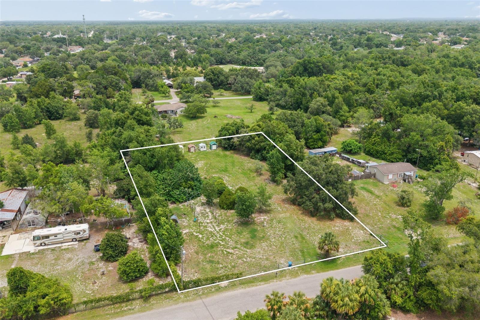 9361 Orchard Way Property Photo 4