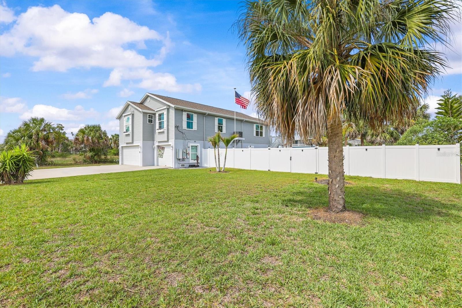 3305 Rose Arbor Dr Property Photo 6