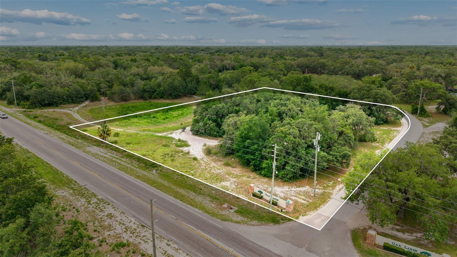 County Line Rd Property Photo 1