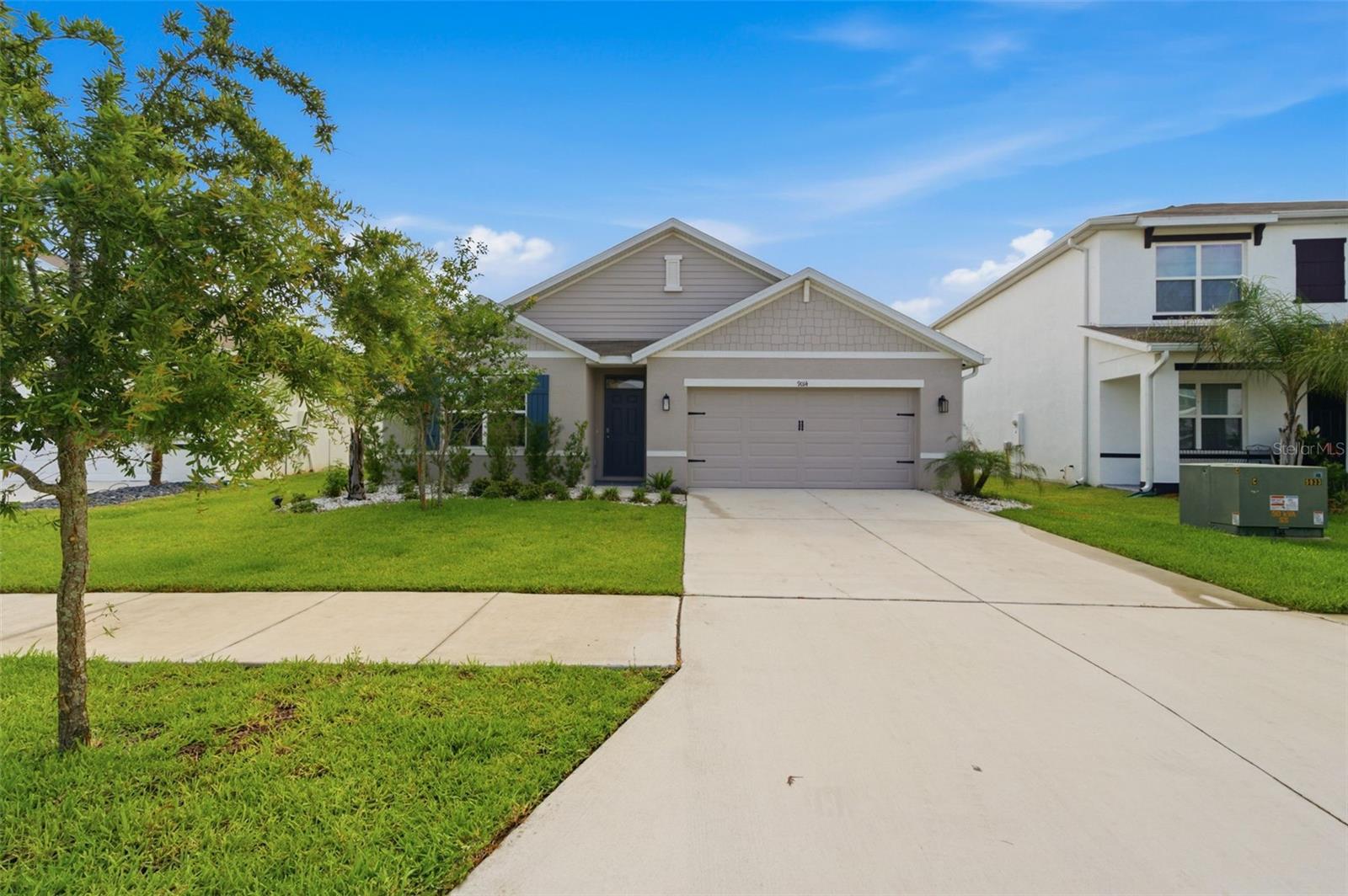 9014 Forge Breeze Loop Property Photo 1