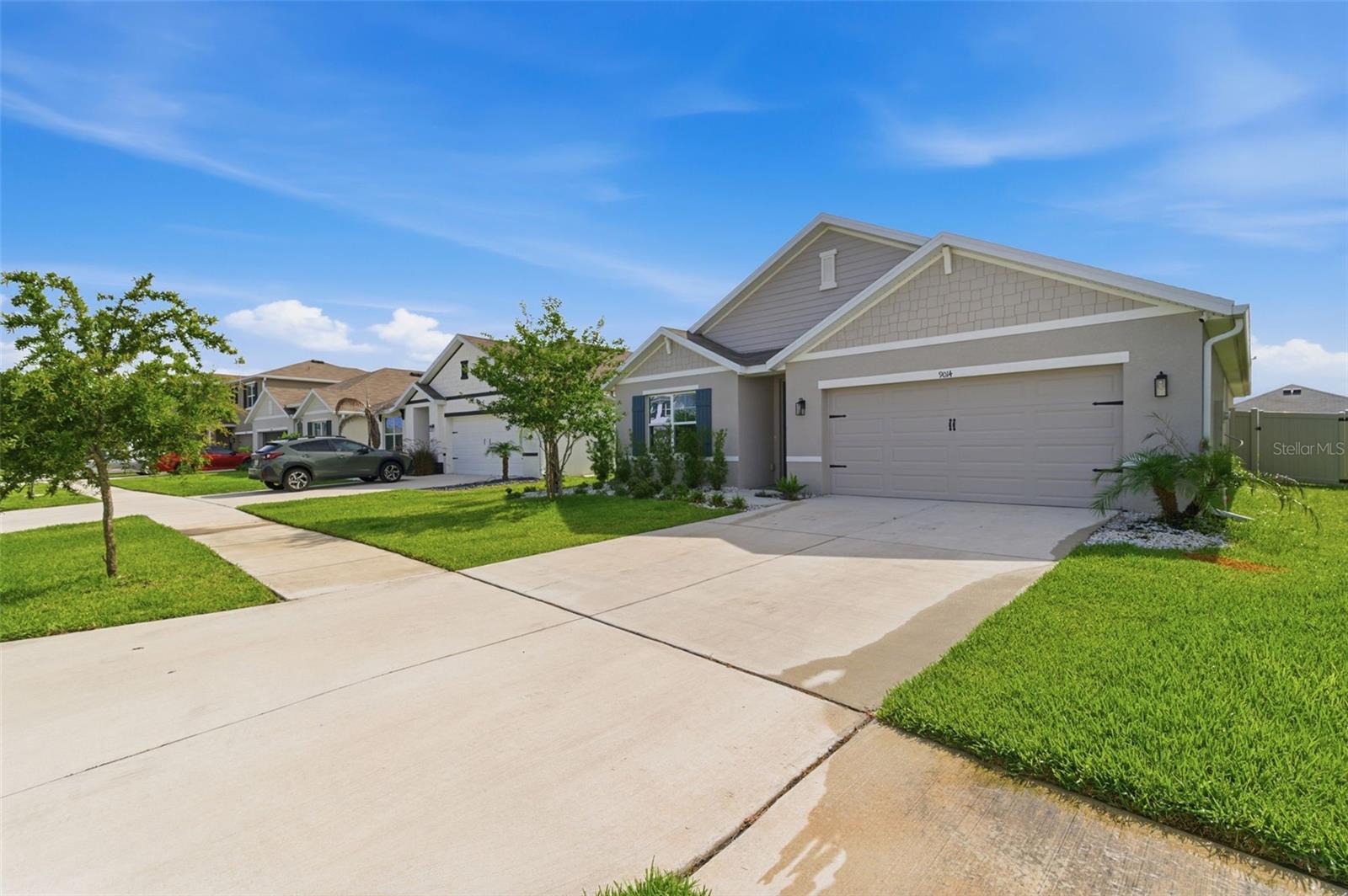9014 Forge Breeze Loop Property Photo 5
