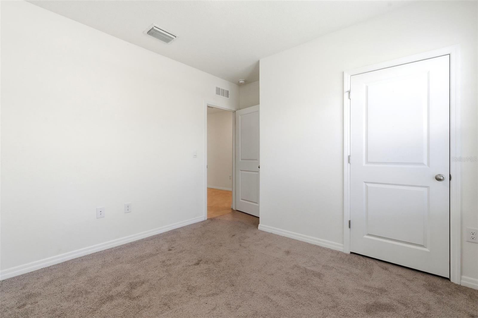 9014 Forge Breeze Loop Property Photo 10