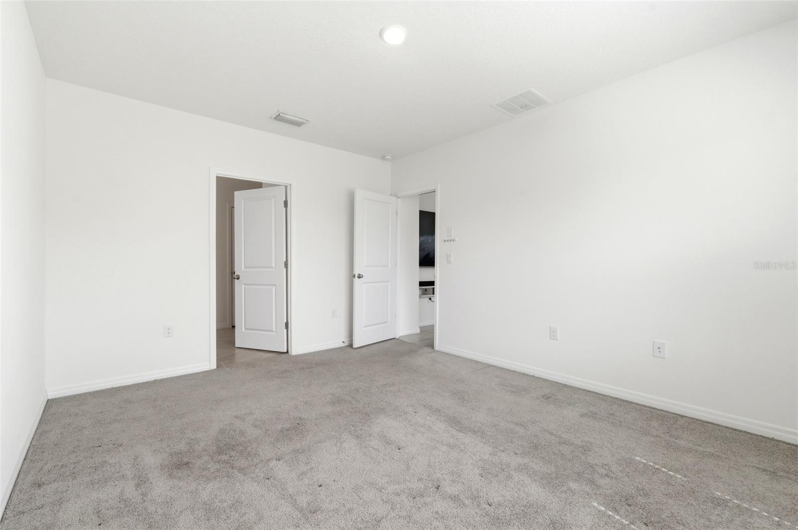 9014 Forge Breeze Loop Property Photo 38