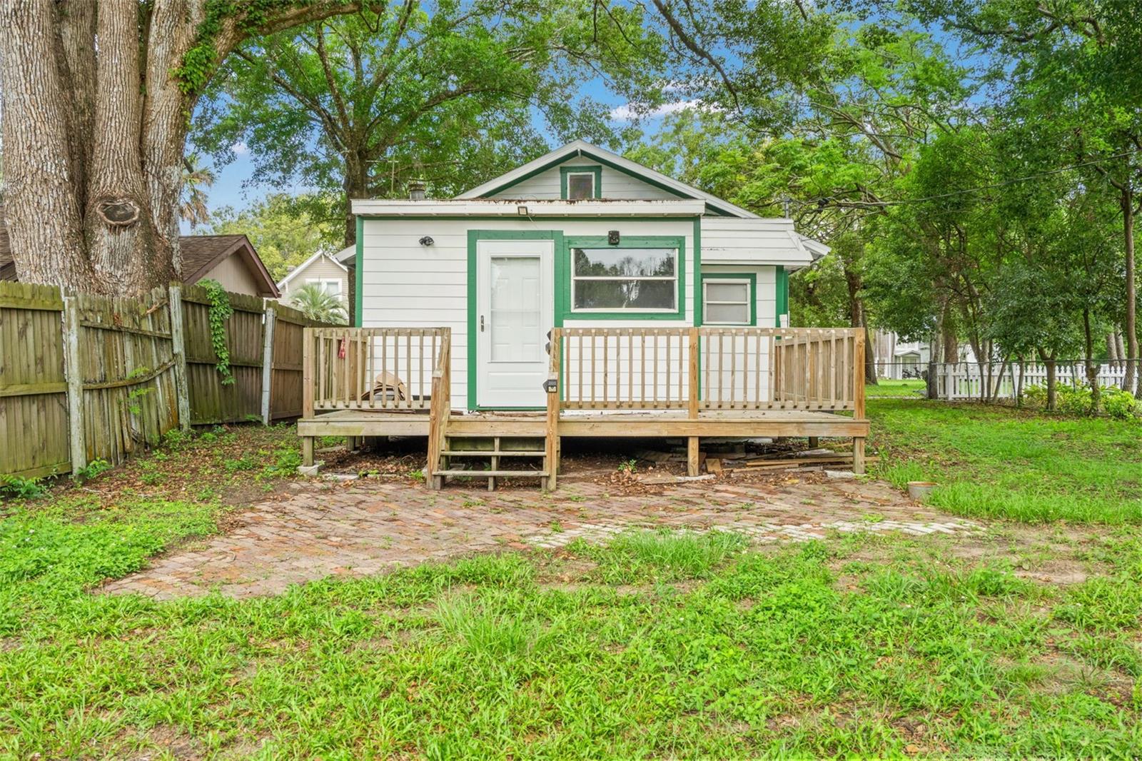 5518 11th St Property Photo 34