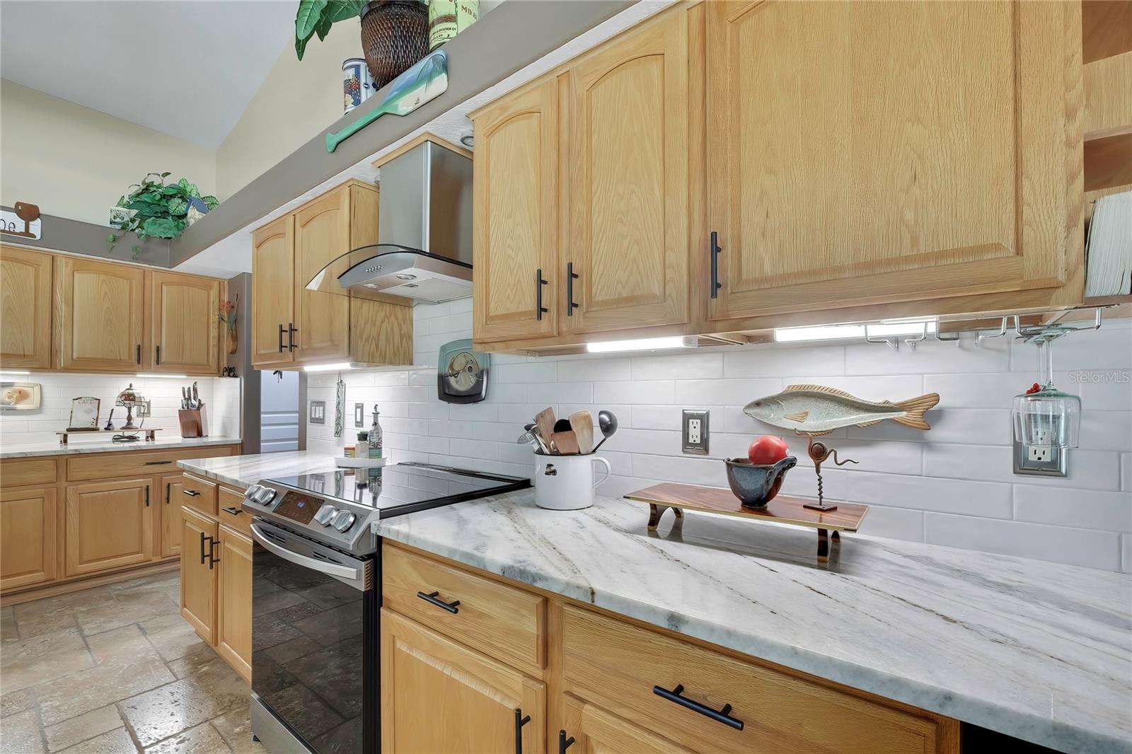 5701 W Chive Loop Property Photo 12