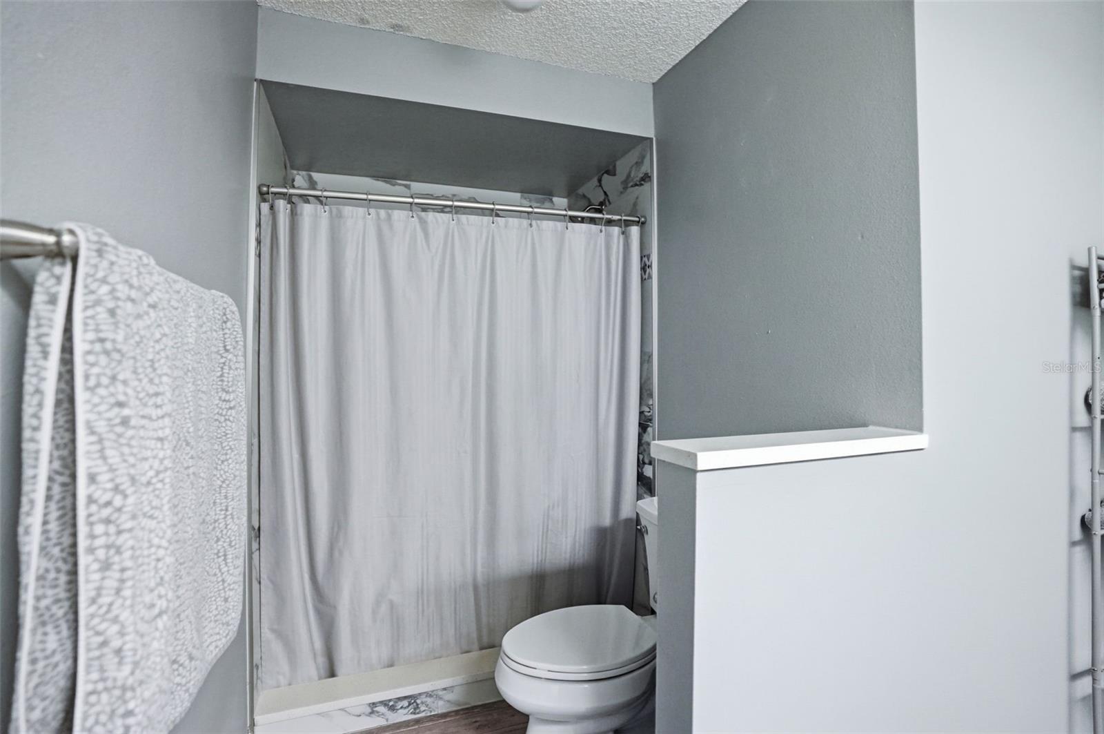 13032 Lola Dr Property Photo 11