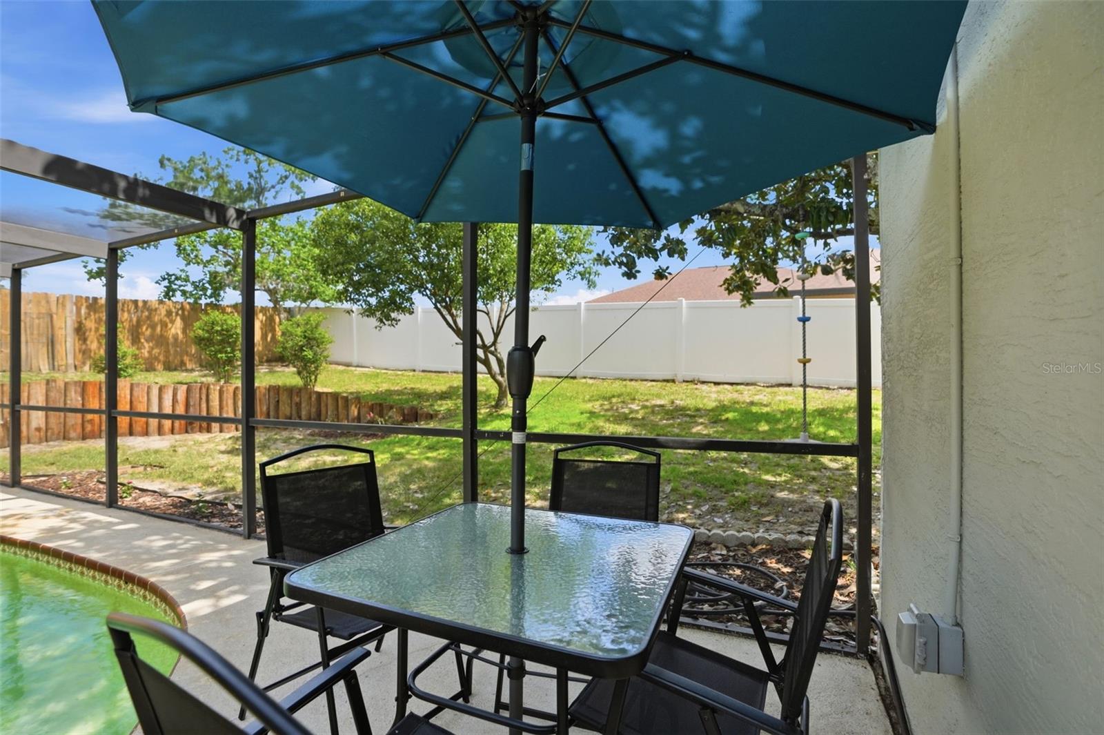 13032 Lola Dr Property Photo 39