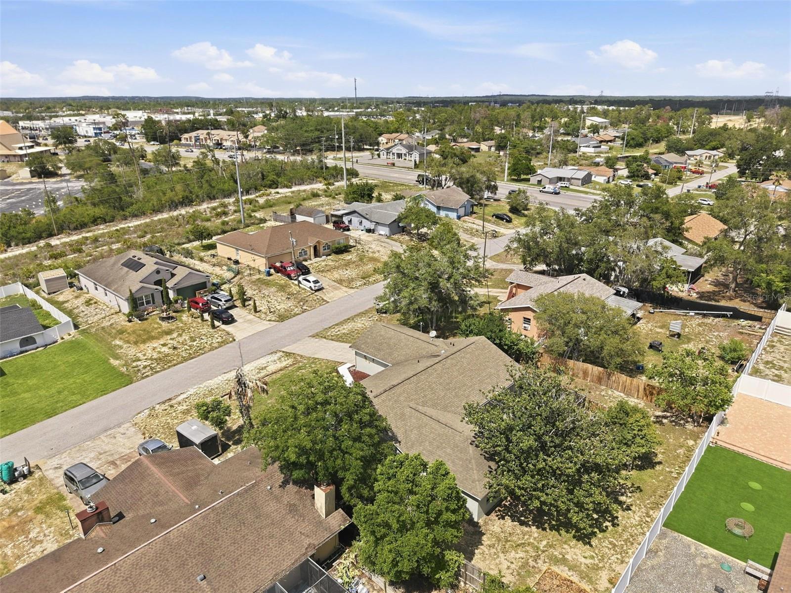 13032 Lola Dr Property Photo 48