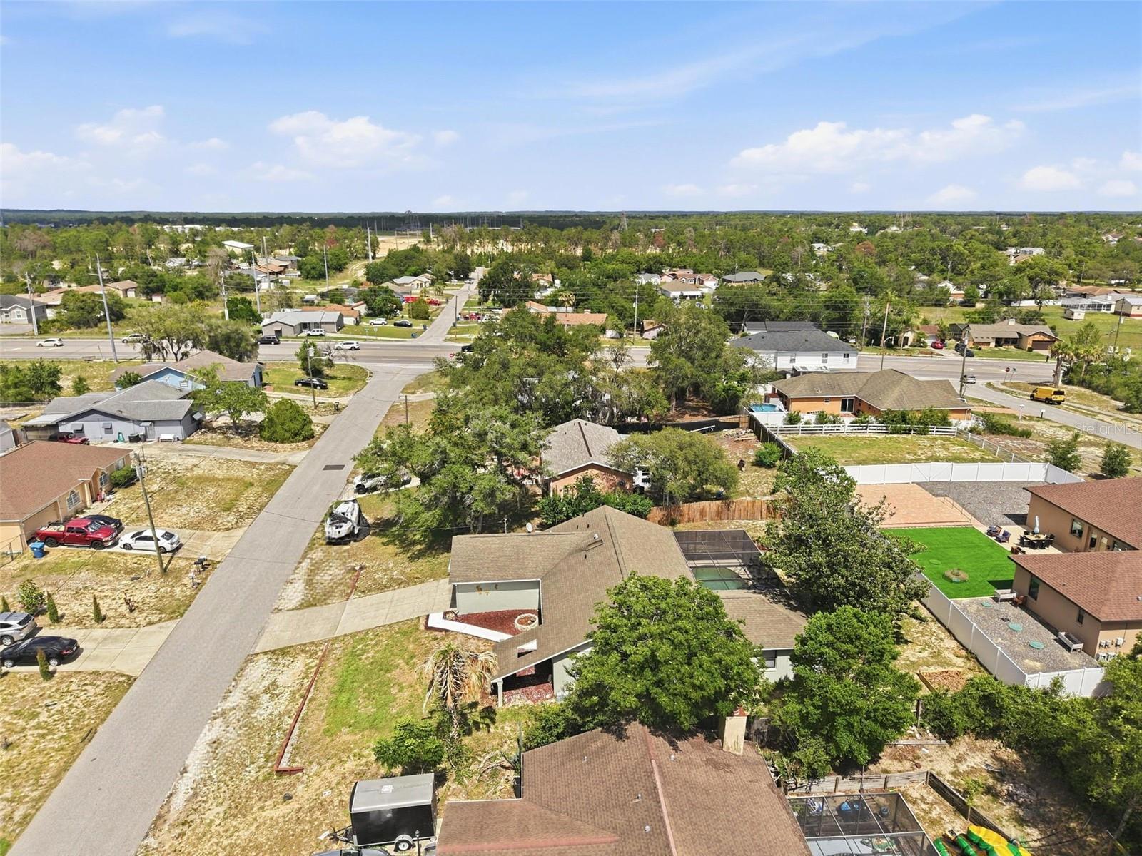 13032 Lola Dr Property Photo 49