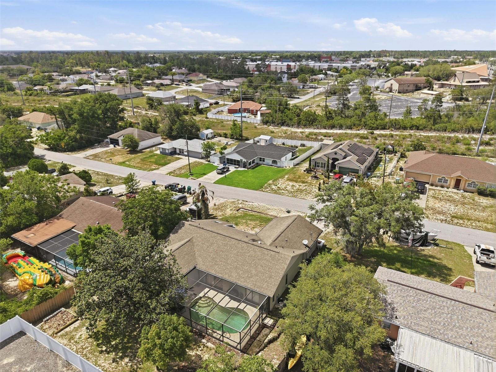 13032 Lola Dr Property Photo 55
