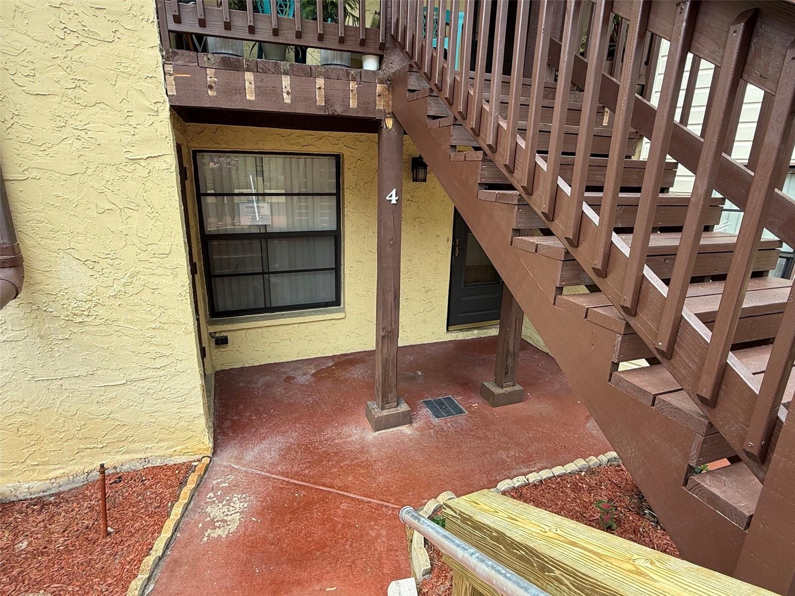 8621 Shadblow Ct #4 Property Photo 2