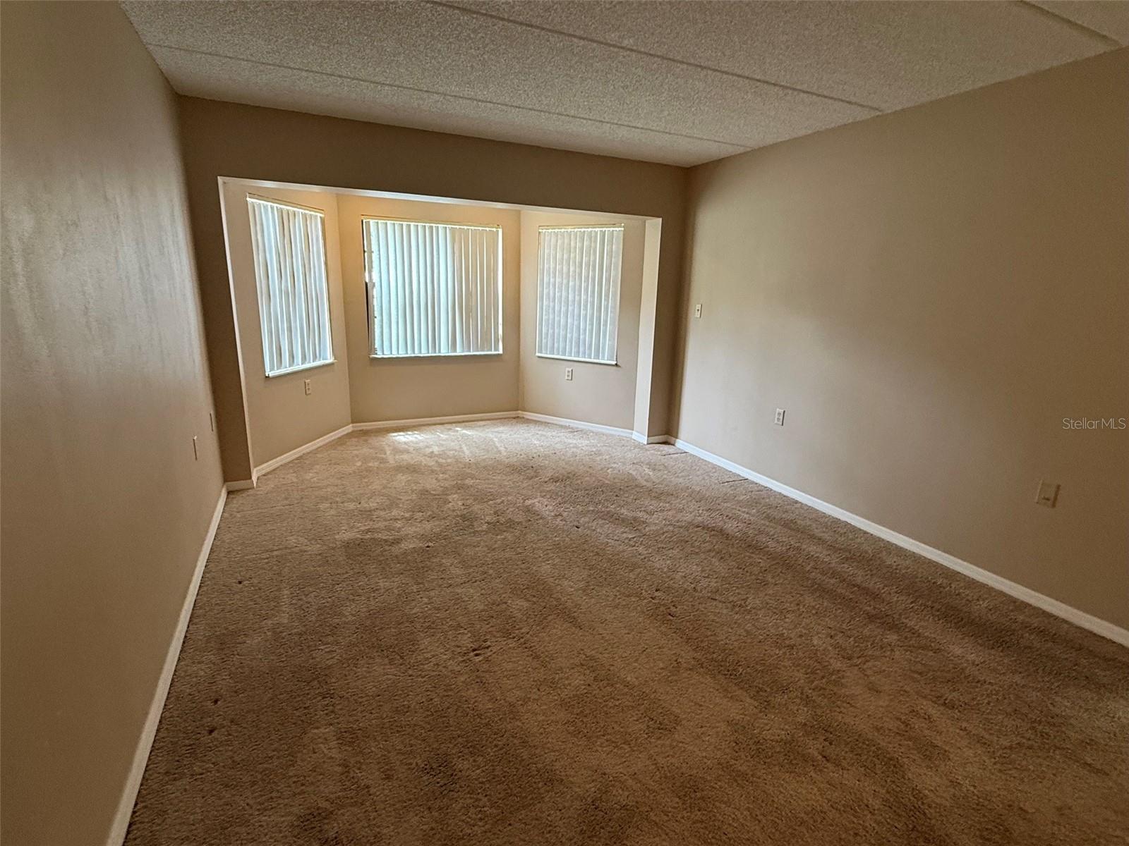 8621 Shadblow Ct #4 Property Photo 9