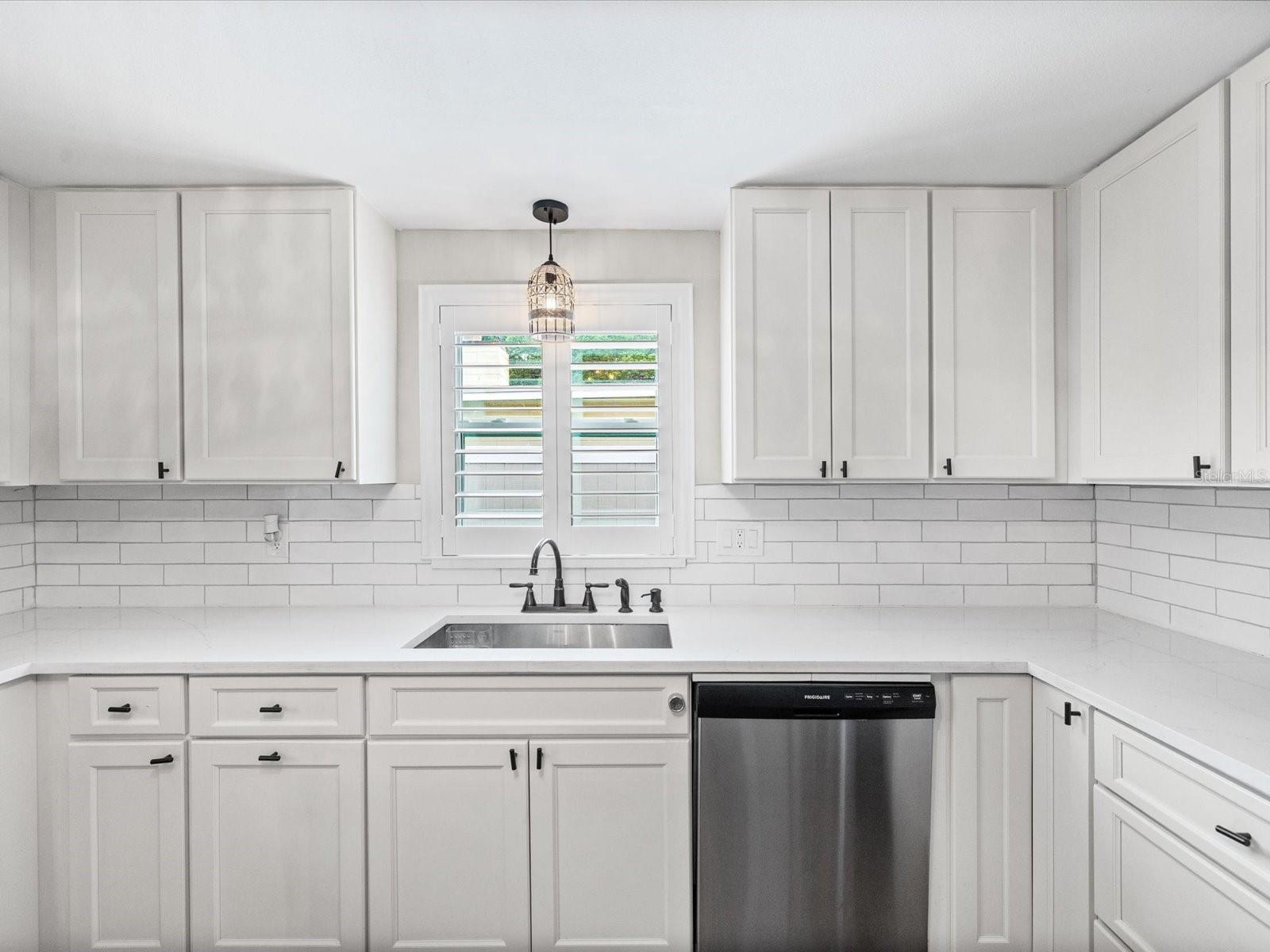 10225 128th Ter Property Photo 9
