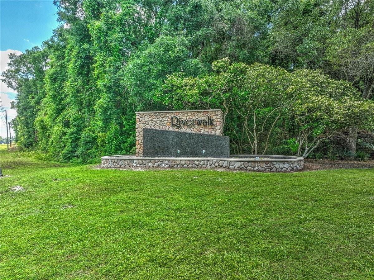 Katherine Way Property Photo 2