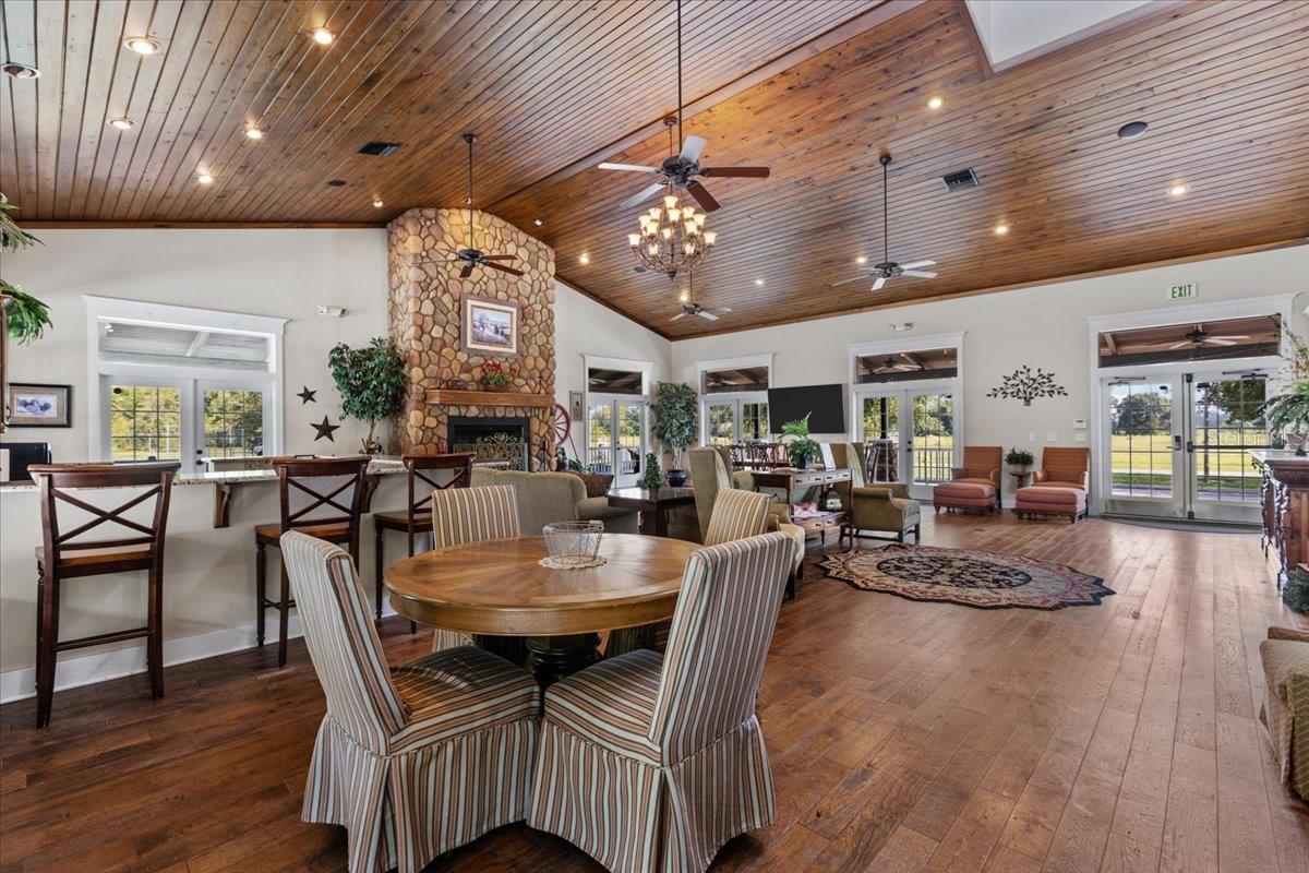 Katherine Way Property Photo 17