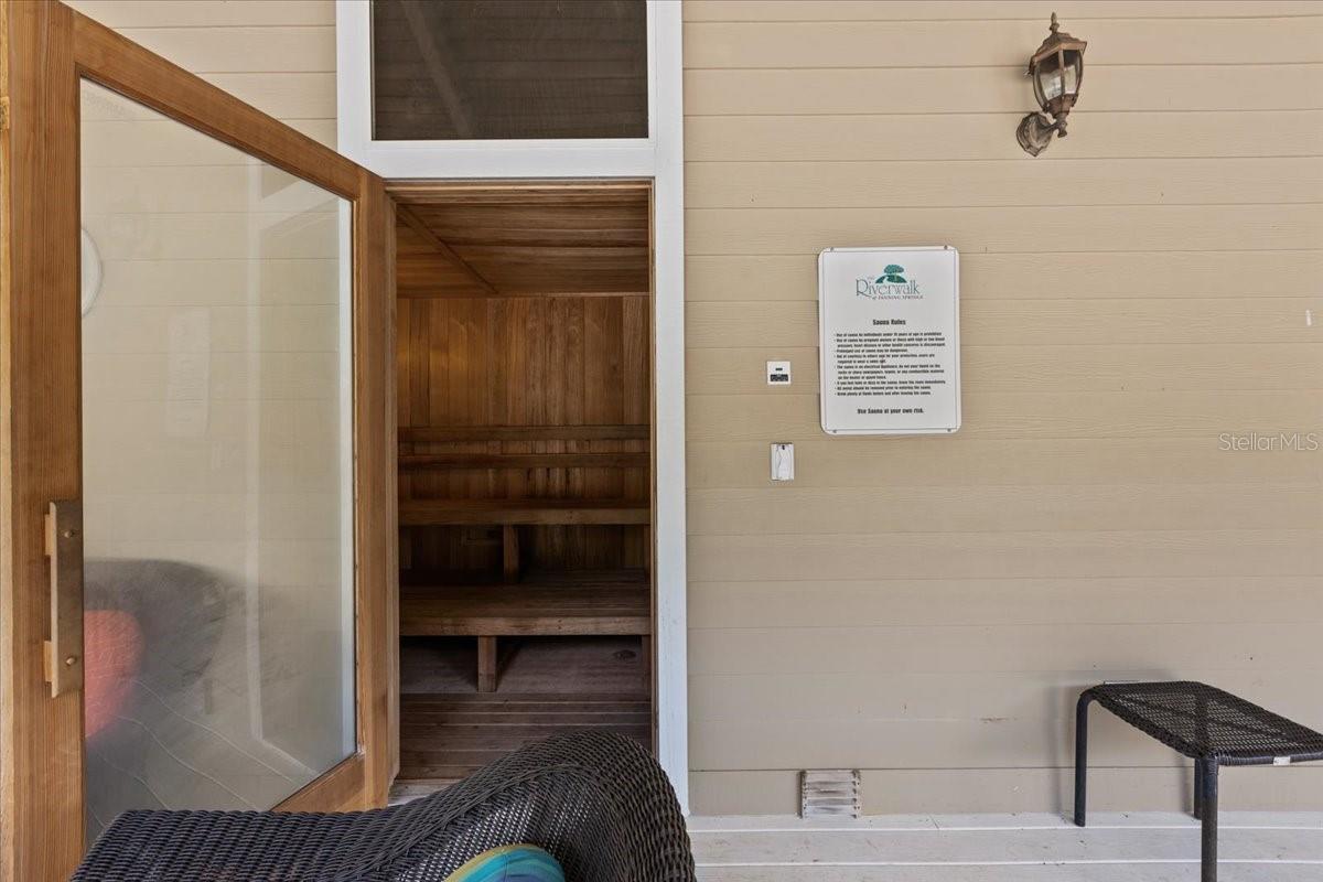 Katherine Way Property Photo 24