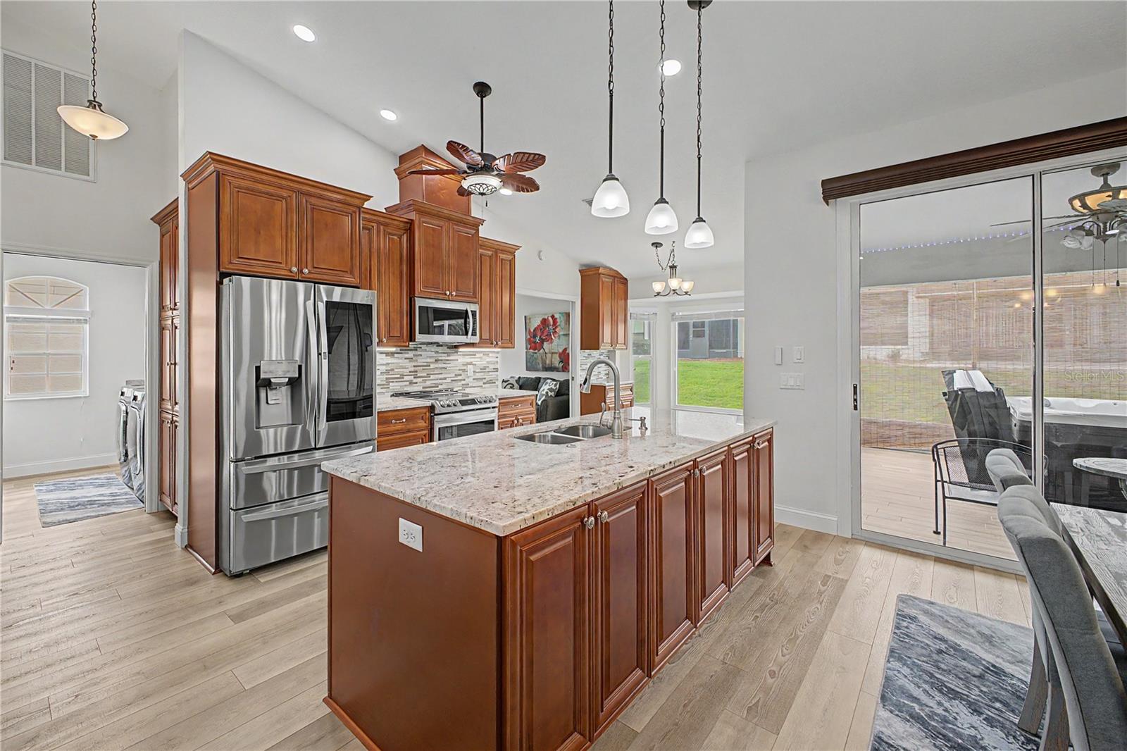 2235 Springmeadow Dr Property Photo 13