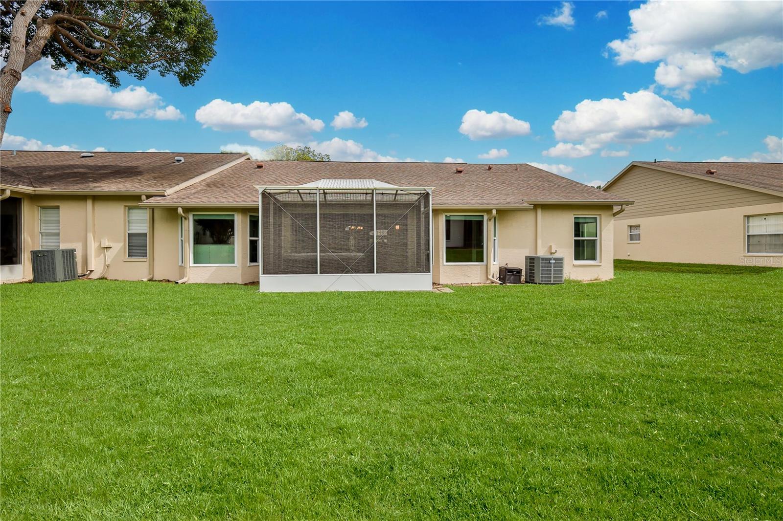 2235 Springmeadow Dr Property Photo 44