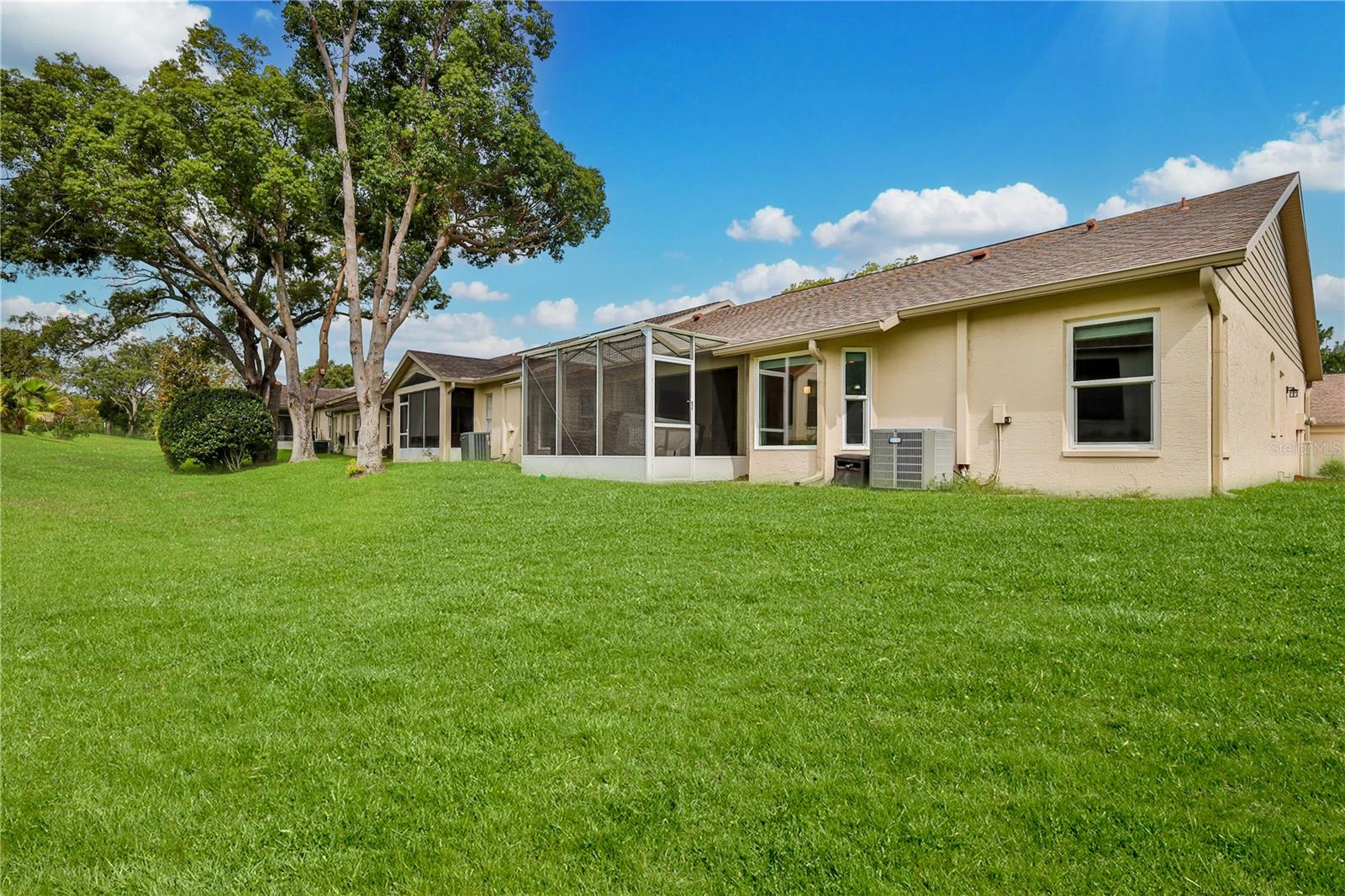 2235 Springmeadow Dr Property Photo 45