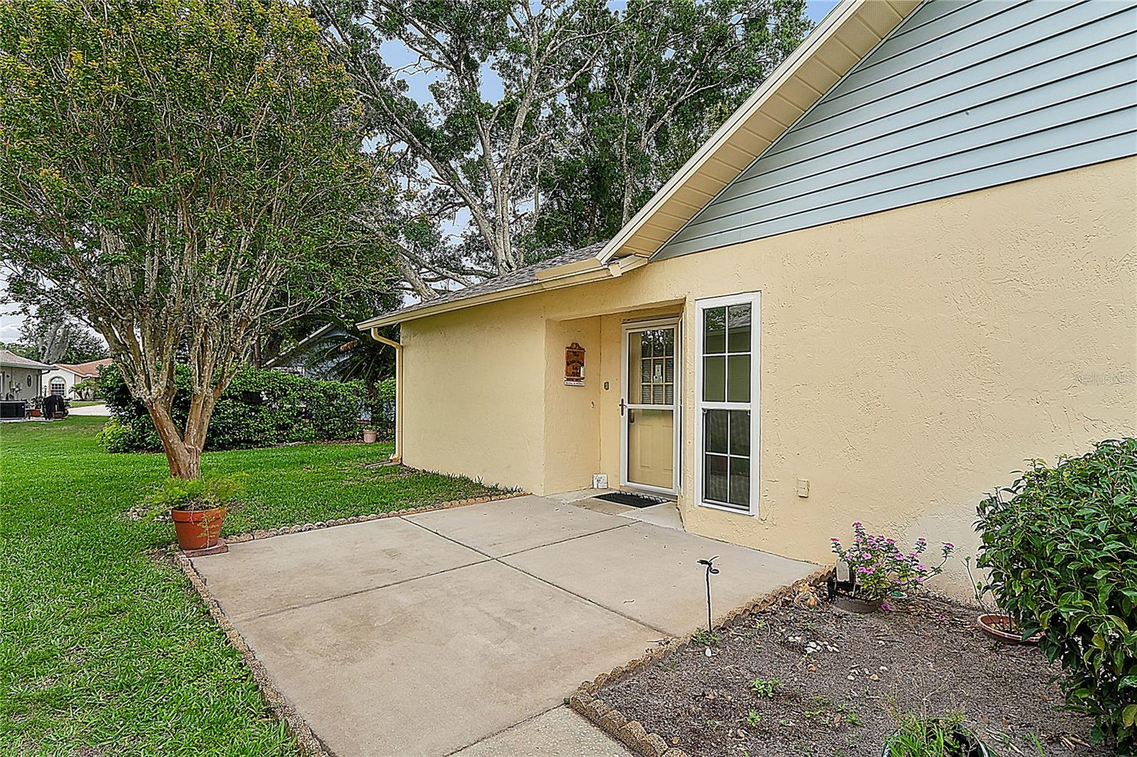 4812 S Sheffield Dr #5 Property Photo 24