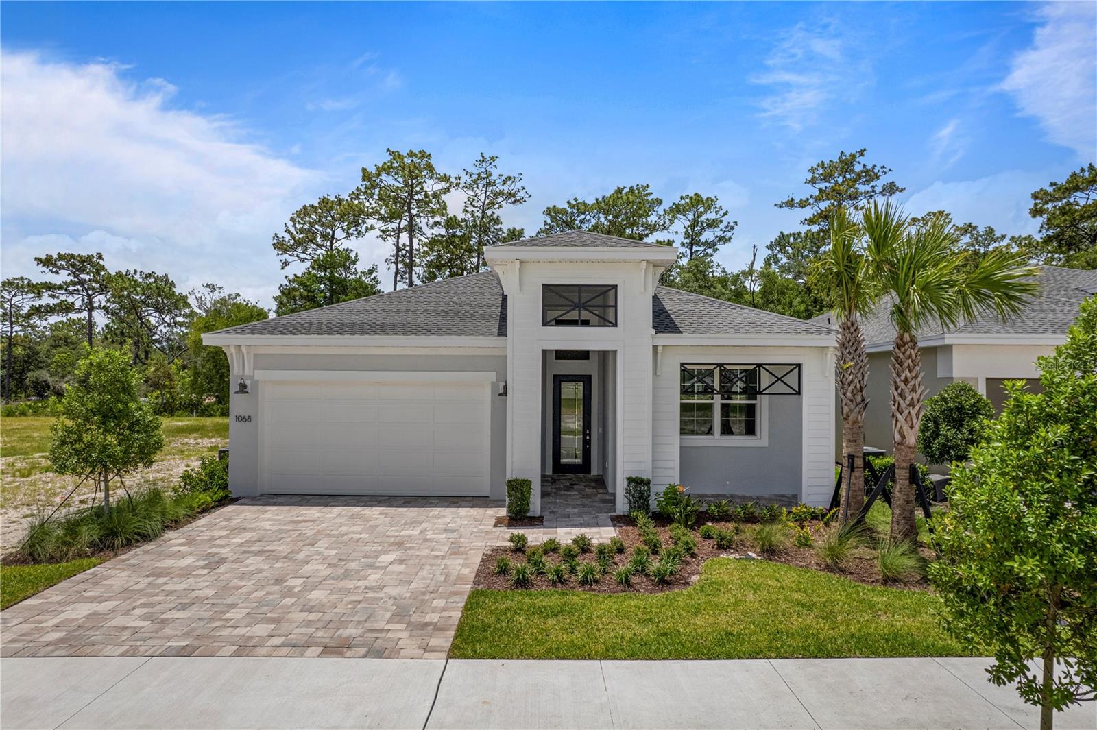1068 Liliana Dr Property Photo 1