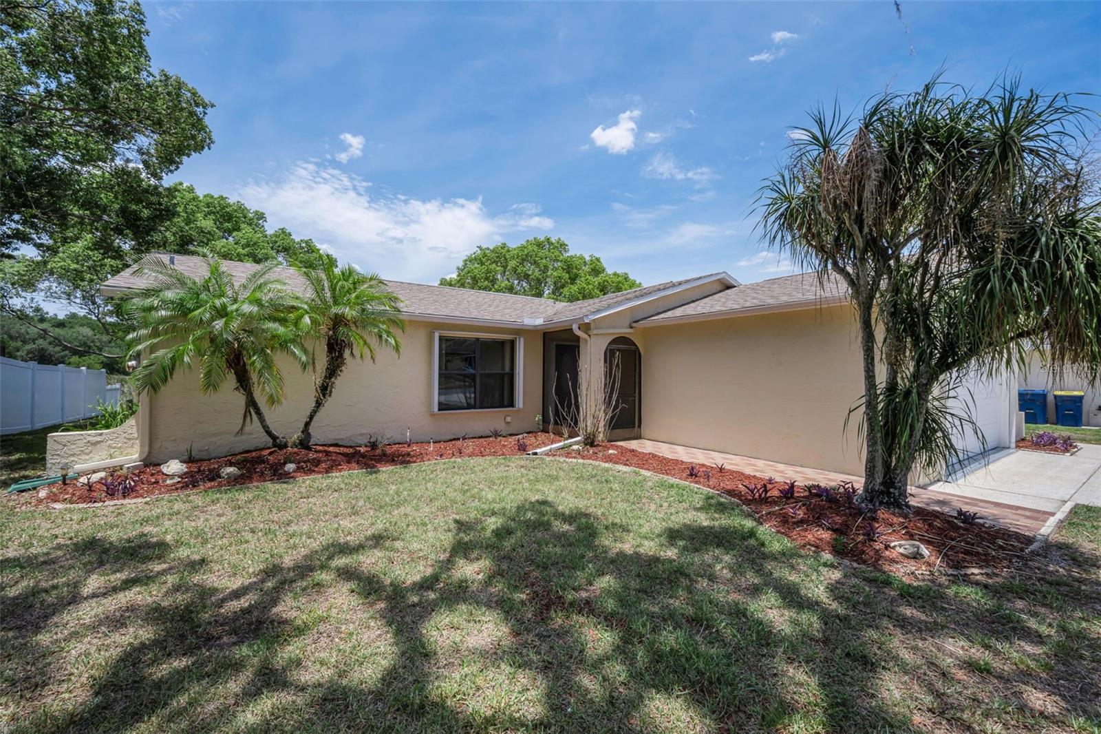 12603 Pecan Tree Dr Property Photo 4