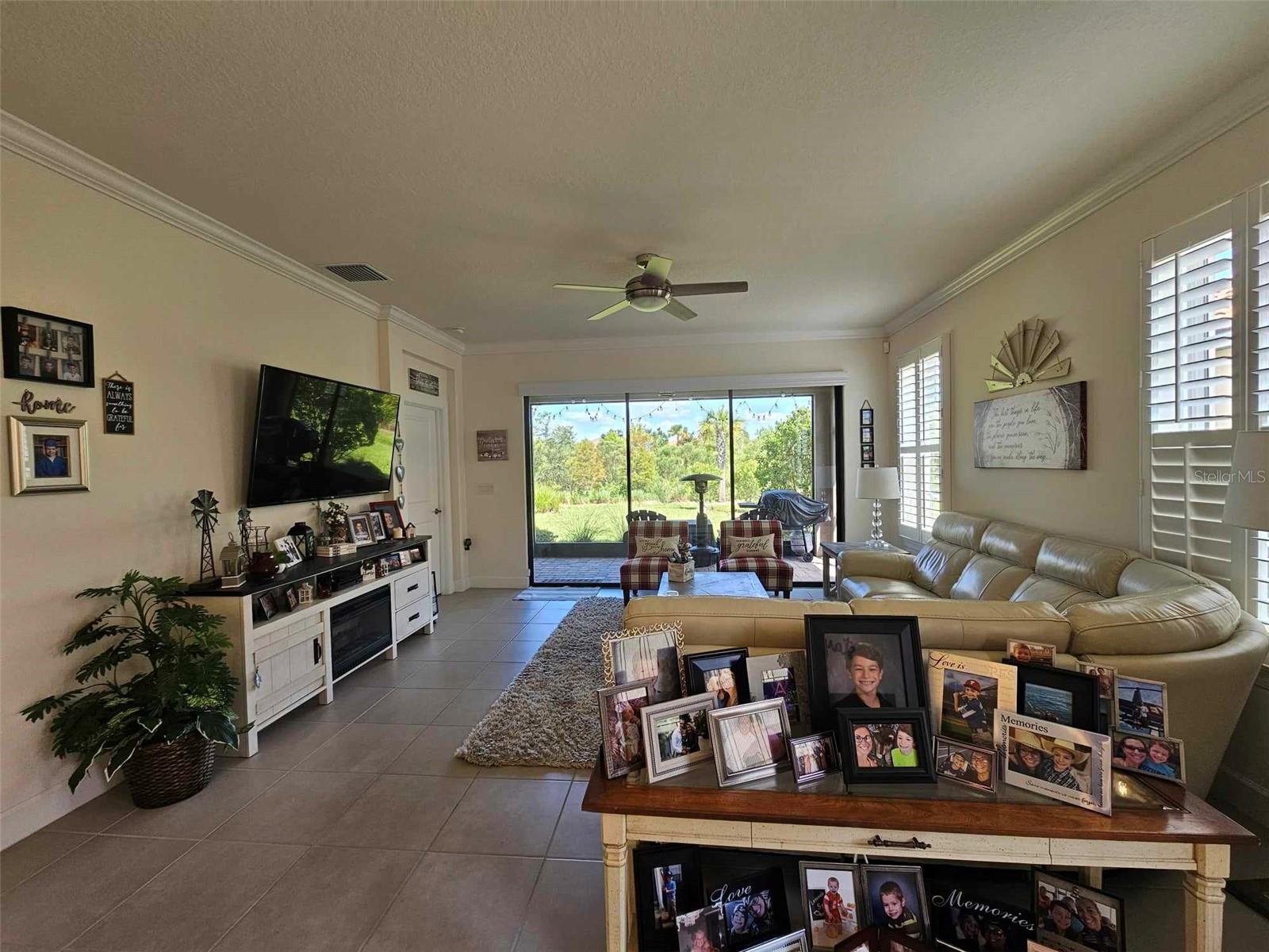 3270 Francoa Dr Property Photo 10