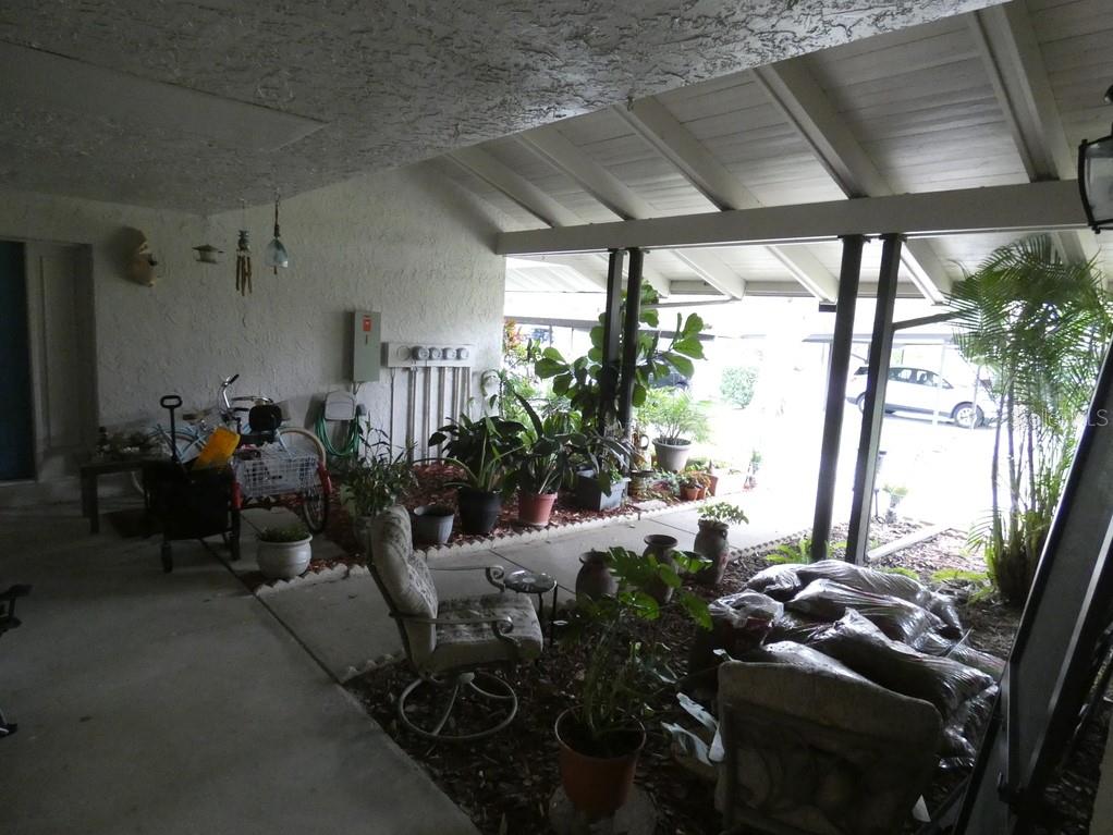 1024 10th Cir Se Property Photo 2