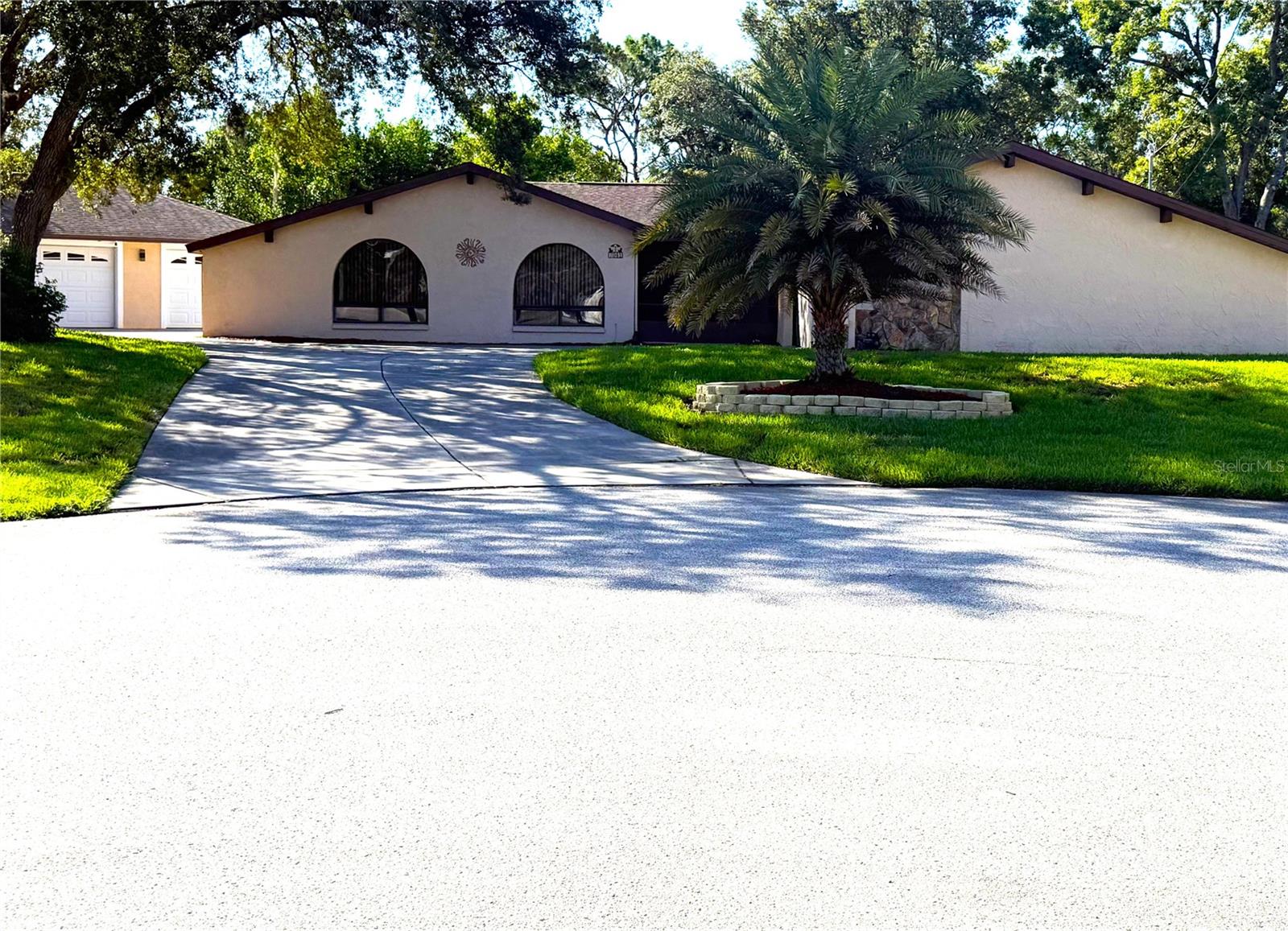 7041 Mayhill Ct Property Photo 1