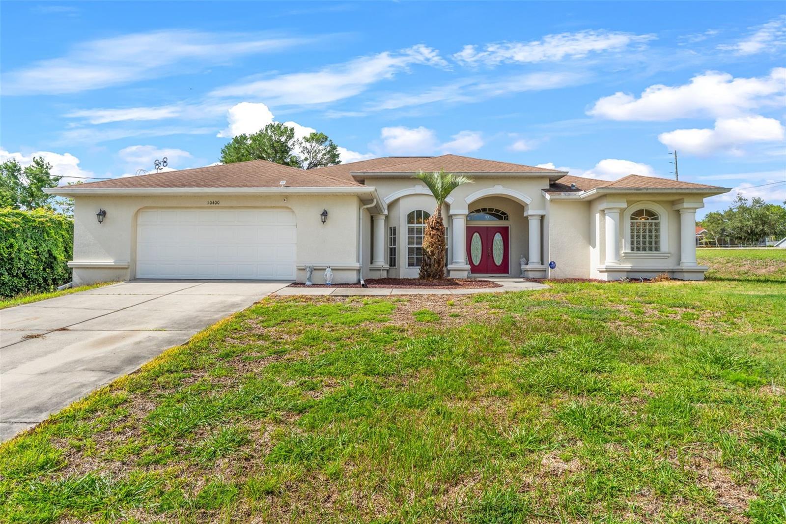10400 GOLDEN AVE Property Photo 1