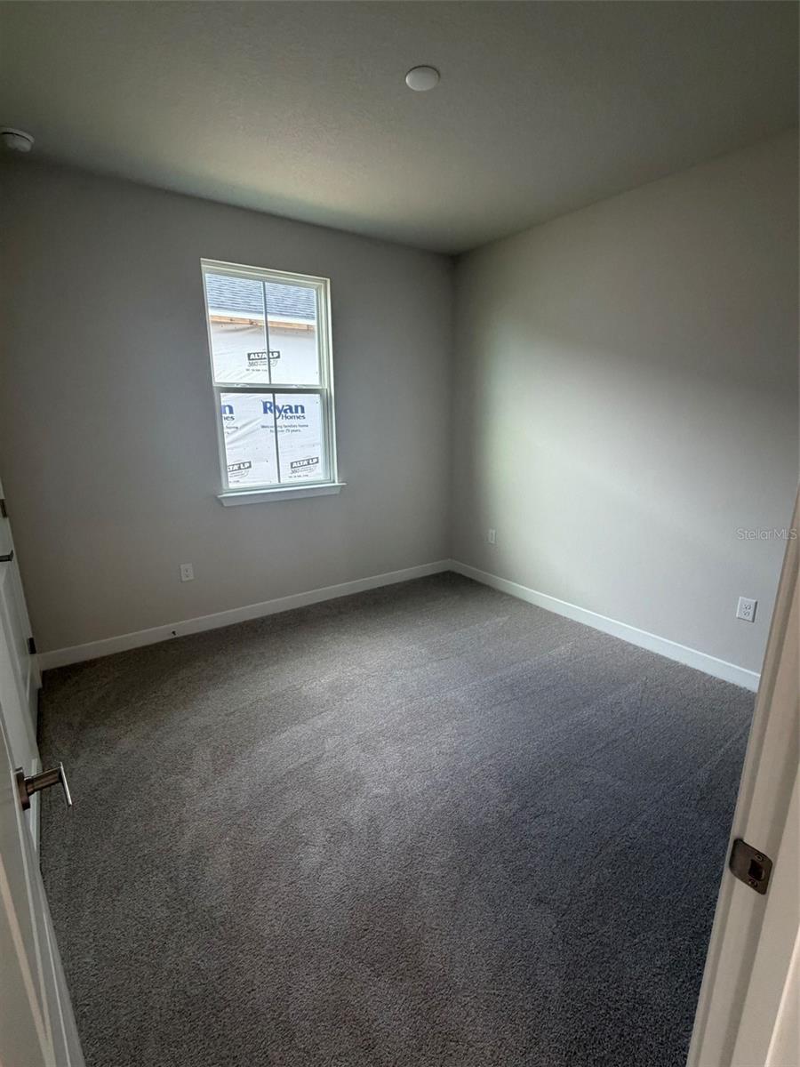 18740 Highland Dew St Property Photo 11
