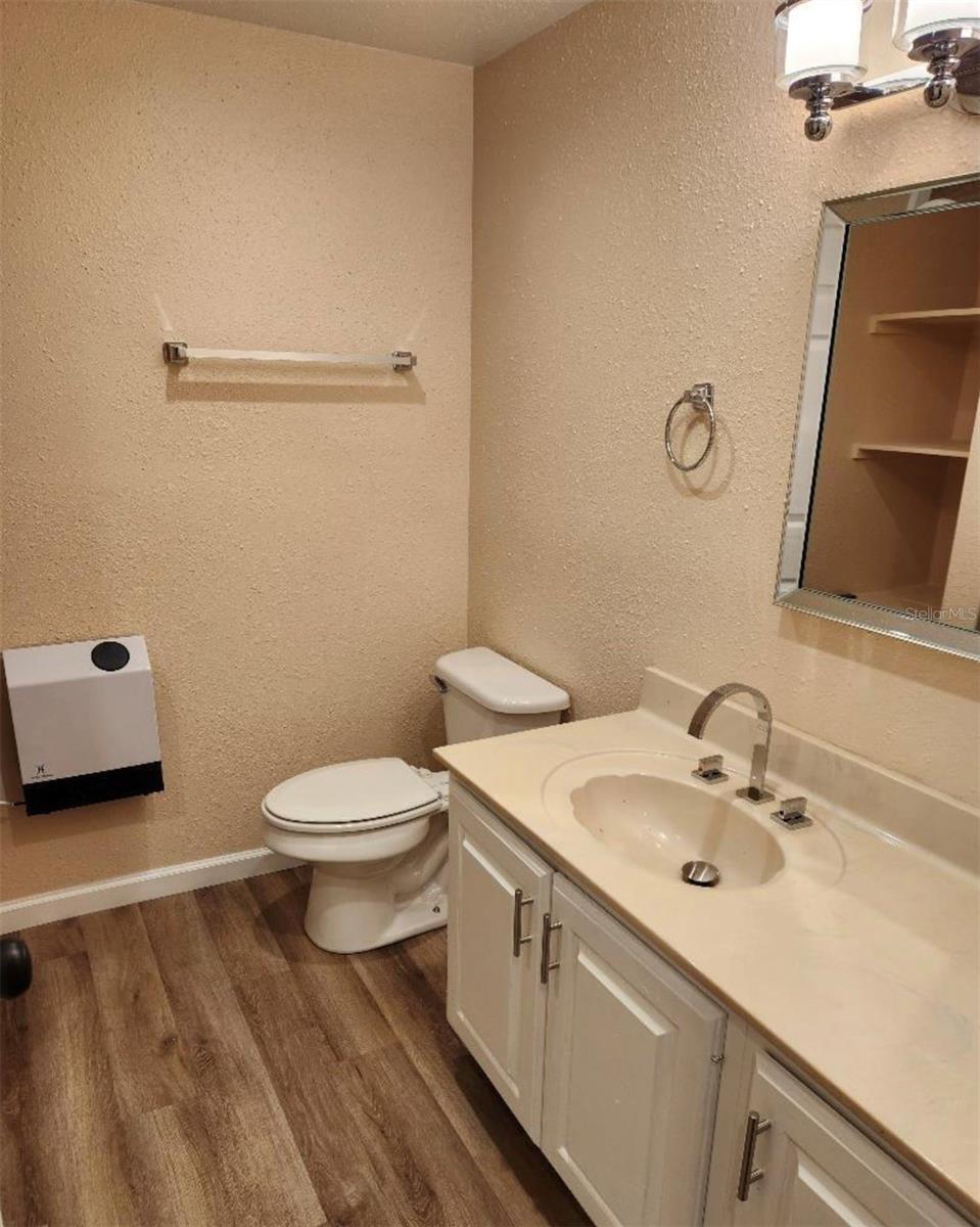 6371 Frank Ct Property Photo 13