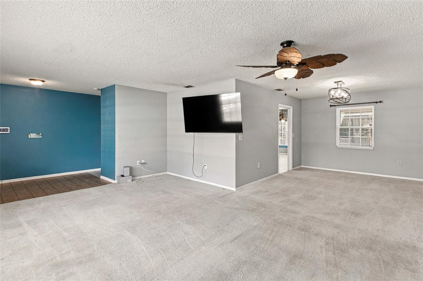 1372 Haulover Ave Property Photo 16