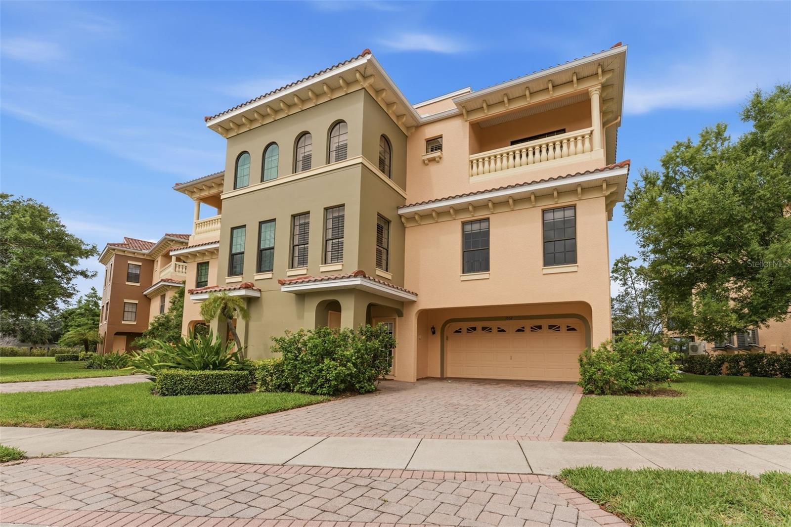 W7886468 Property Photo 1