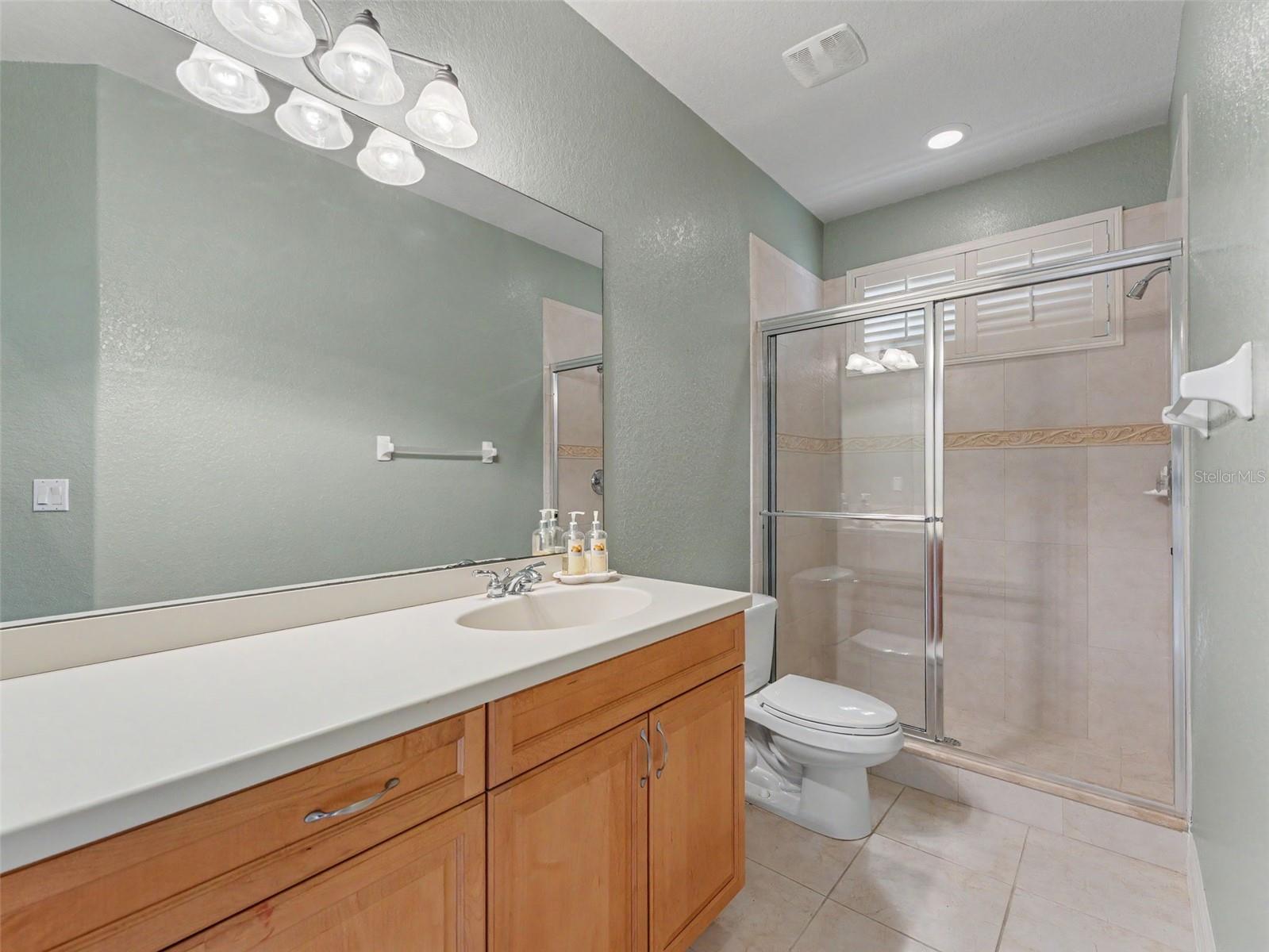 W7886468 Property Photo 34
