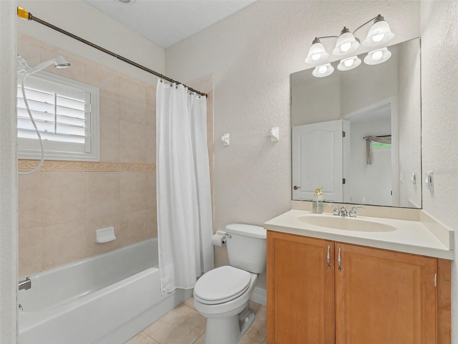W7886468 Property Photo 45