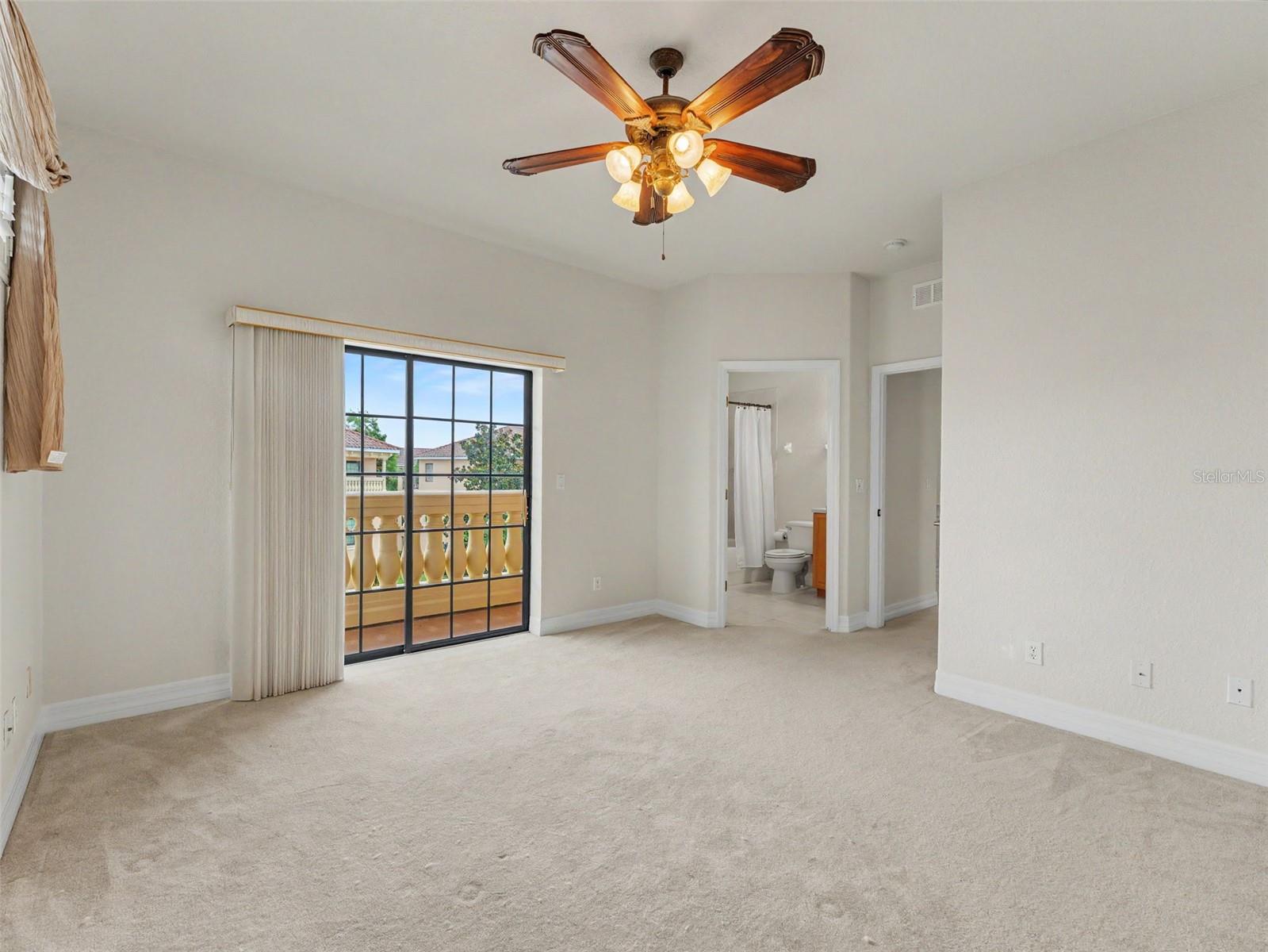 W7886468 Property Photo 47