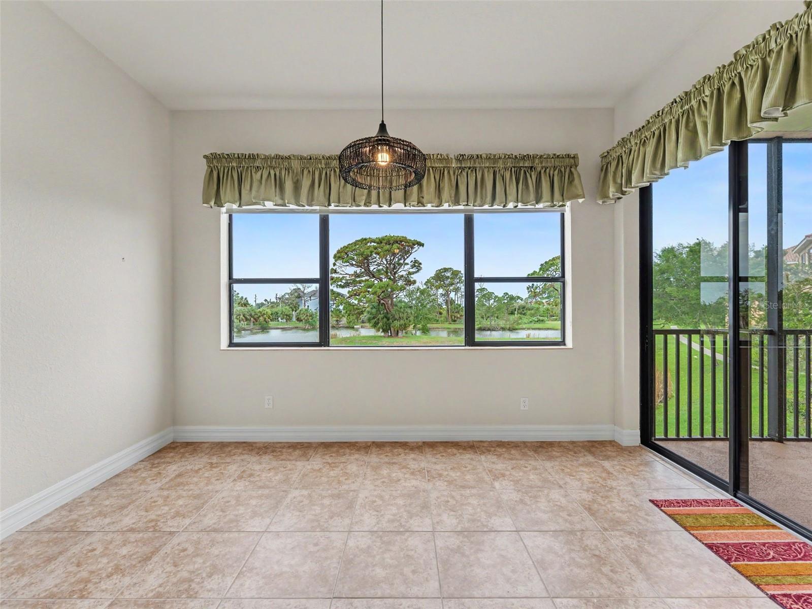 W7886468 Property Photo 59