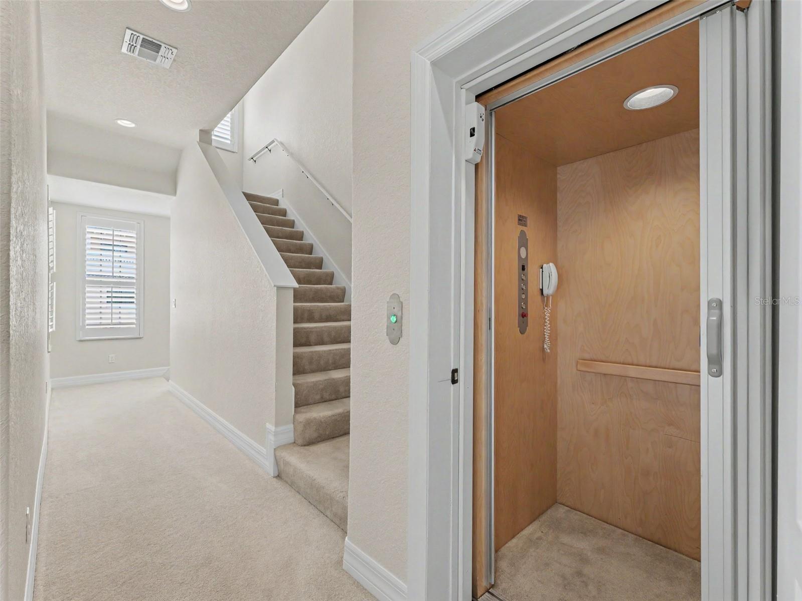 W7886468 Property Photo 60