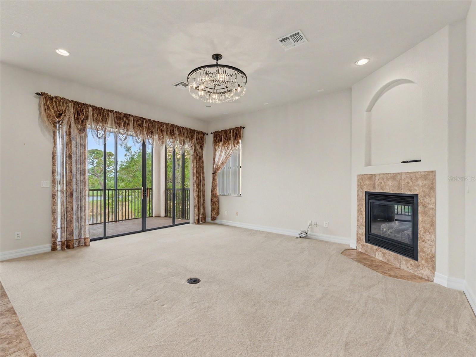 W7886468 Property Photo 73