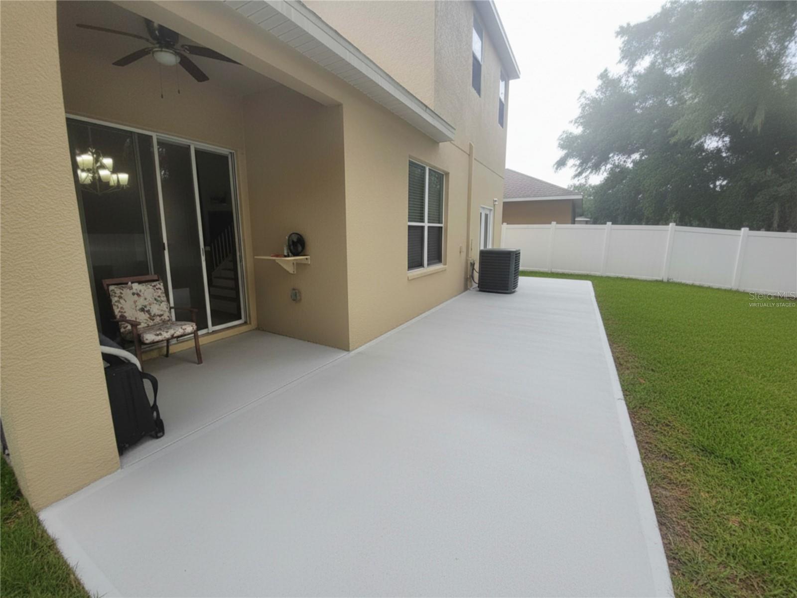 8604 Tidal Breeze Dr Property Photo 8