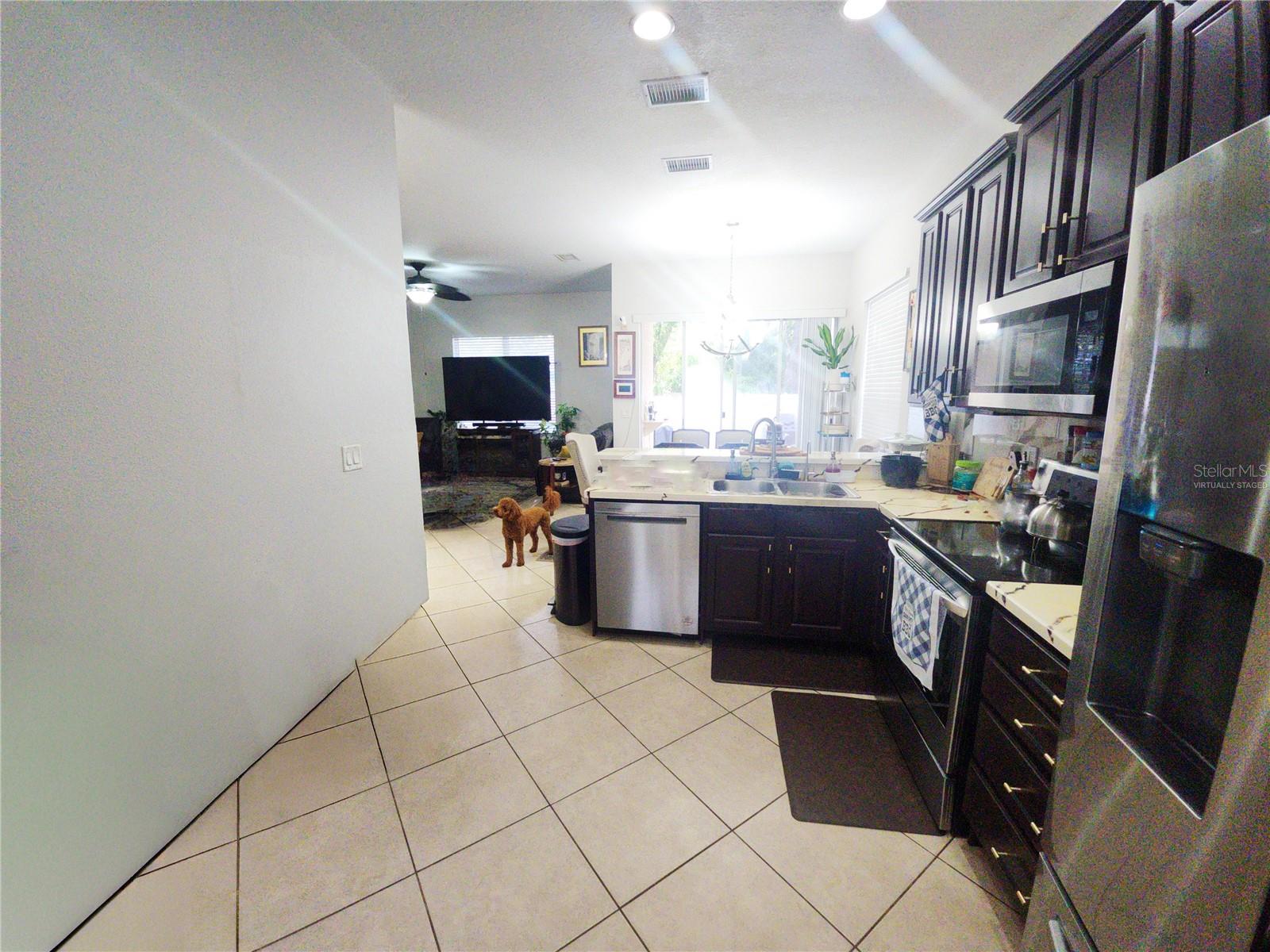 8604 Tidal Breeze Dr Property Photo 12