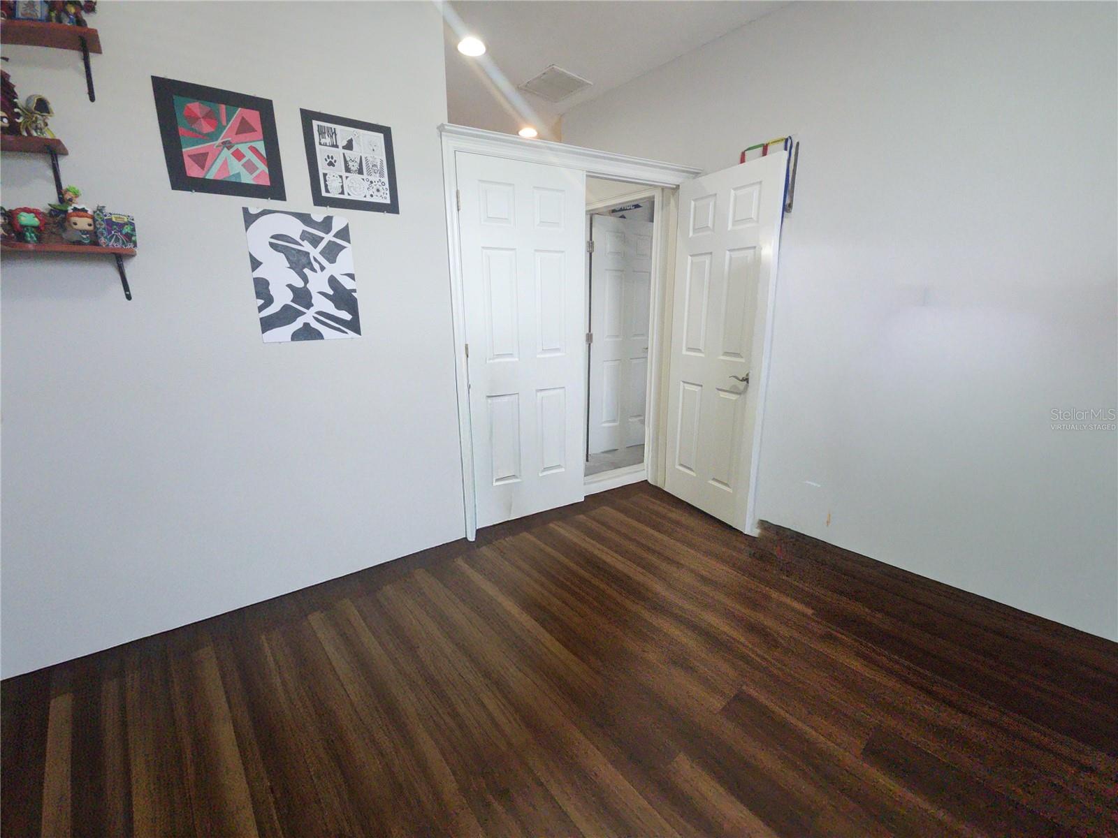 8604 Tidal Breeze Dr Property Photo 22