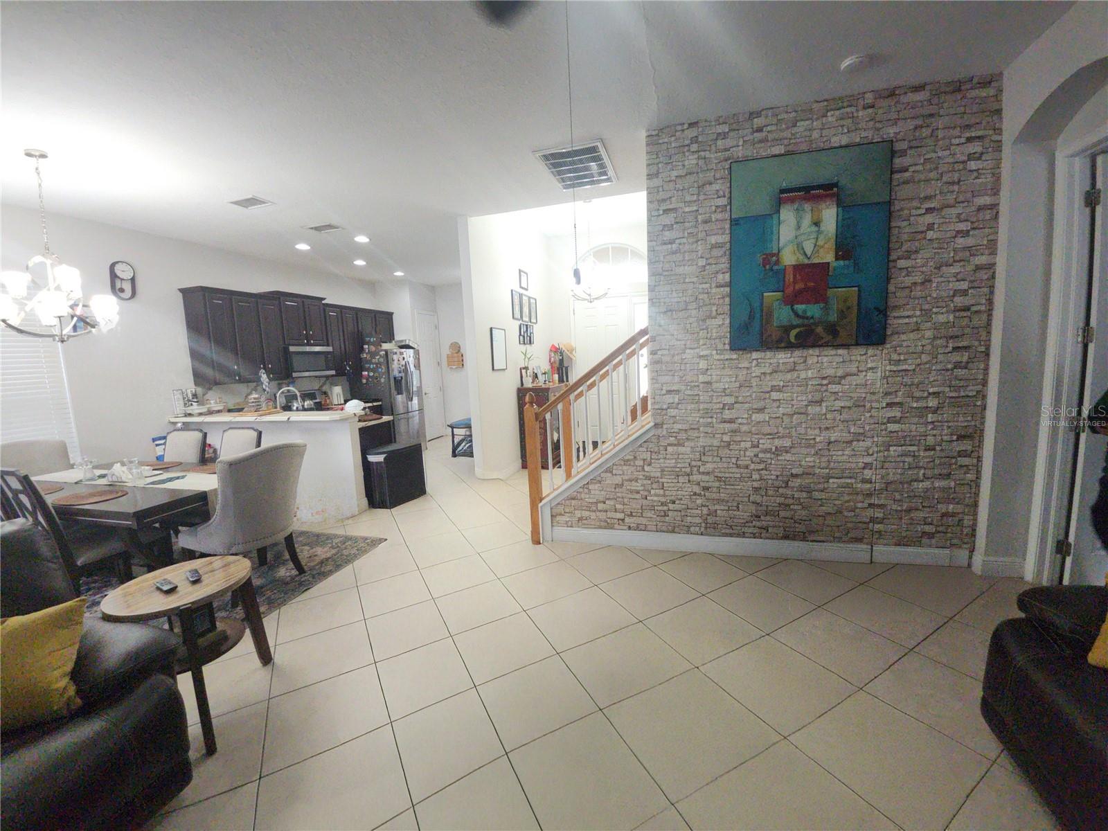8604 Tidal Breeze Dr Property Photo 28
